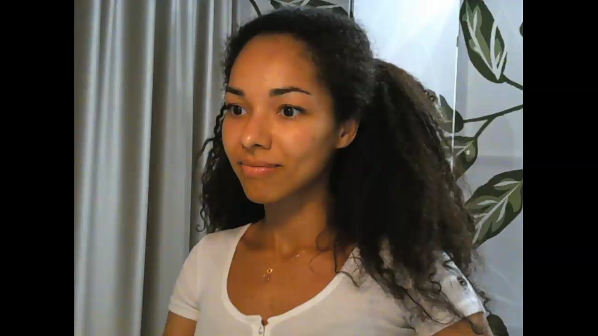 Gallery image thumbnail from Carmel_Dee's myfreecams stream on, 06/26/2026, 18:27 image 9 of 20