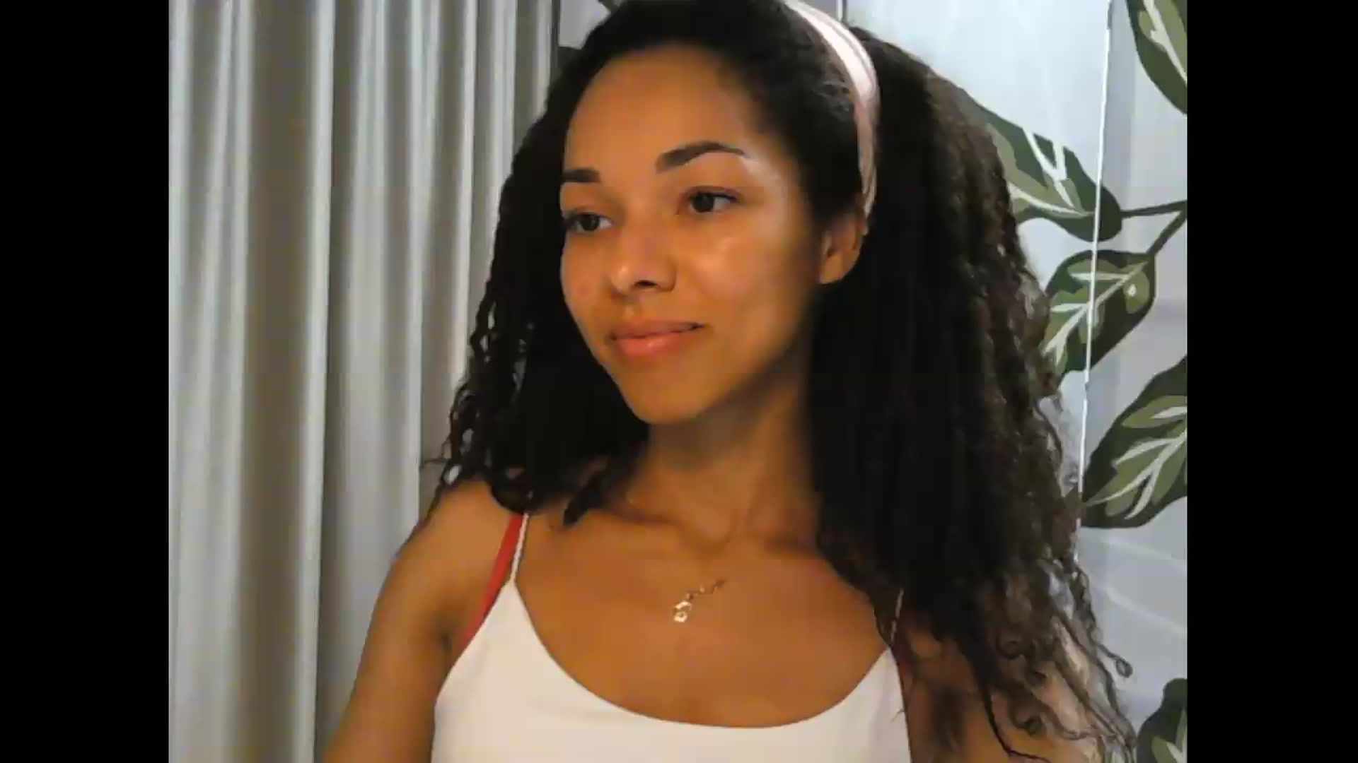 Gallery image thumbnail from Carmel_Dee's myfreecams stream on, 07/04/2026, 21:13 image 16 of 20