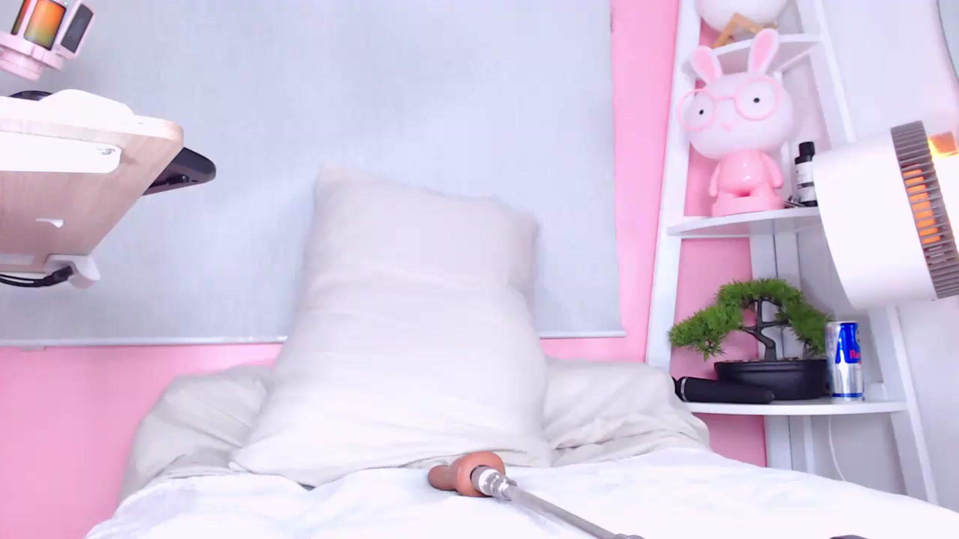 Gallery image thumbnail from Carmela__cute's myfreecams stream on, 07/06/2026, 01:45 image 15 of 20