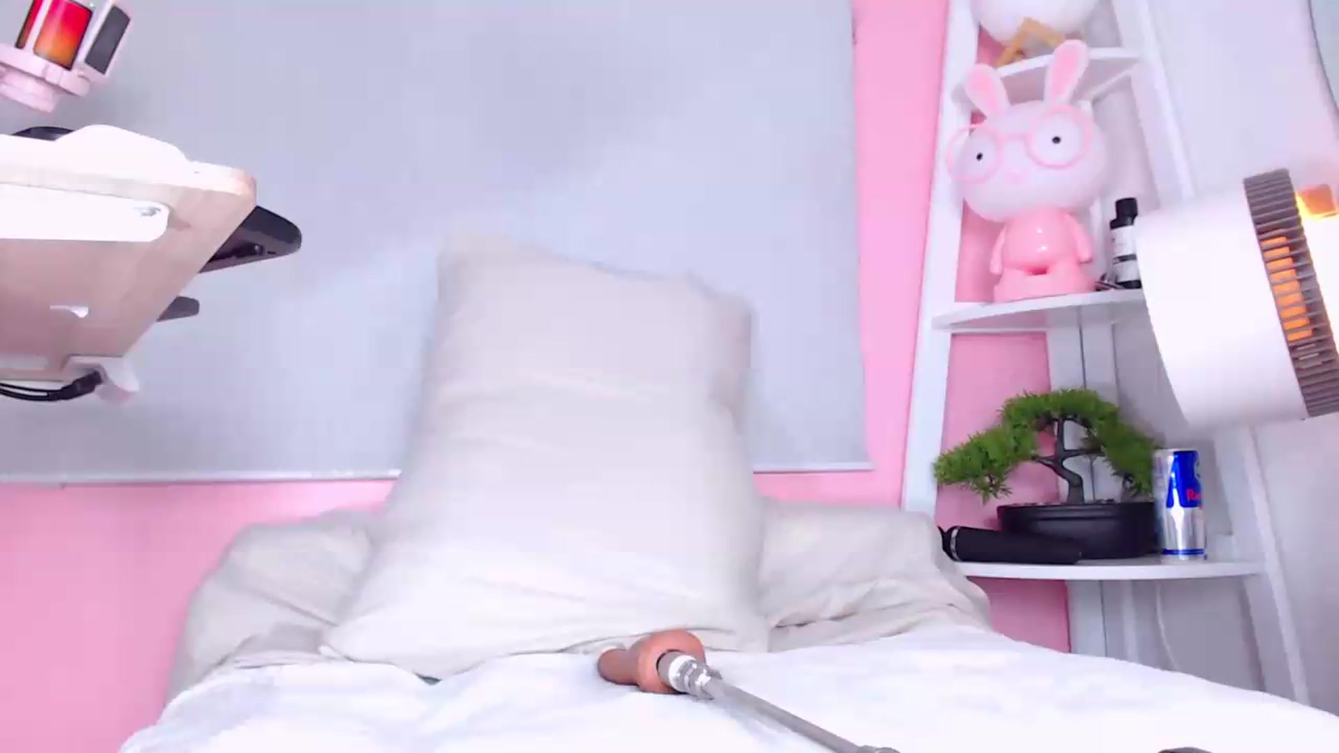 Gallery image thumbnail from Carmela__cute's myfreecams stream on, 07/06/2026, 01:45 image 16 of 20