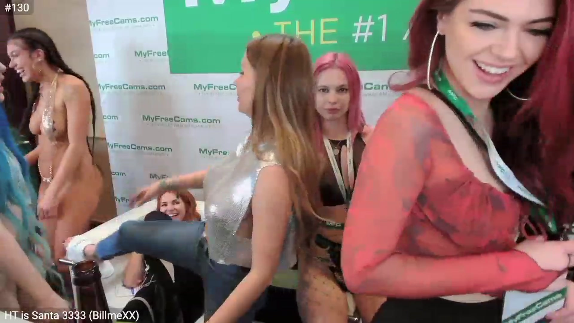 Gallery image thumbnail from Carmen's myfreecams stream on, 01/06/2023, 02:50 image 10 of 20