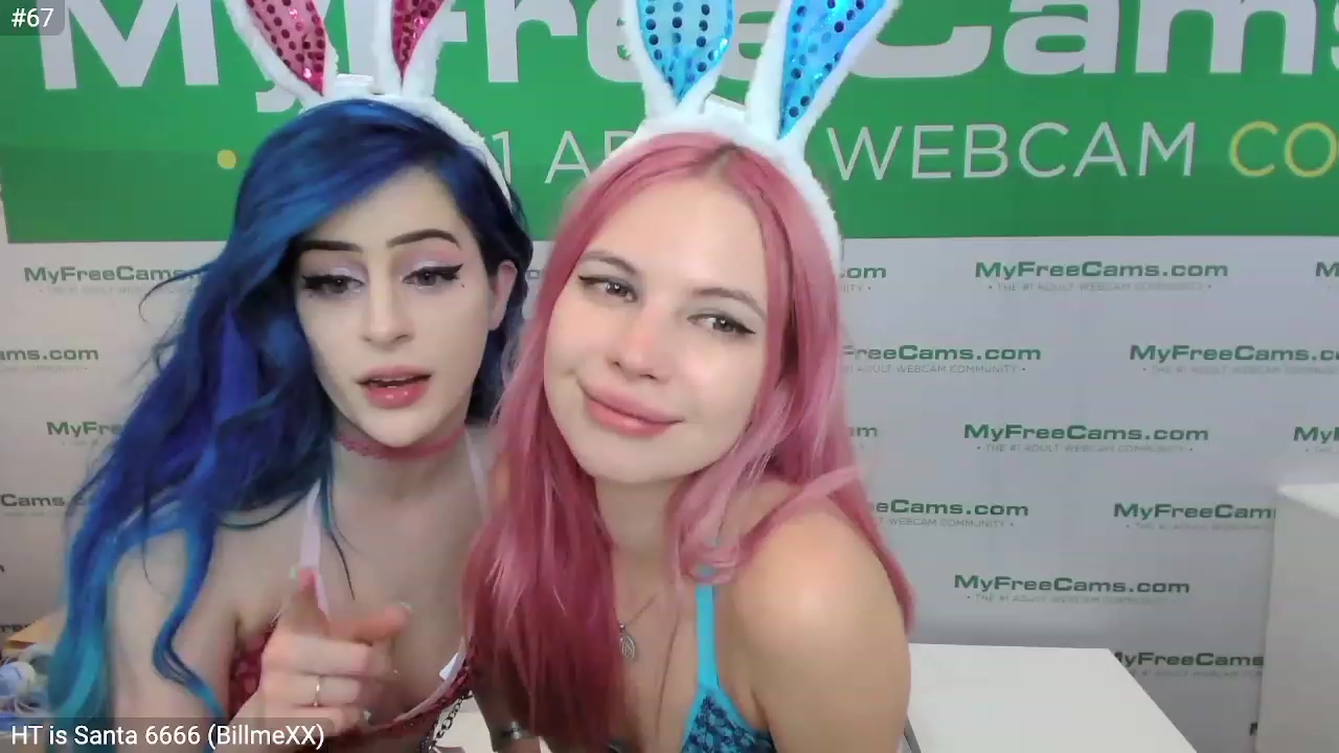 Gallery image thumbnail from Carmen's myfreecams stream on, 01/07/2023, 02:31 image 11 of 20