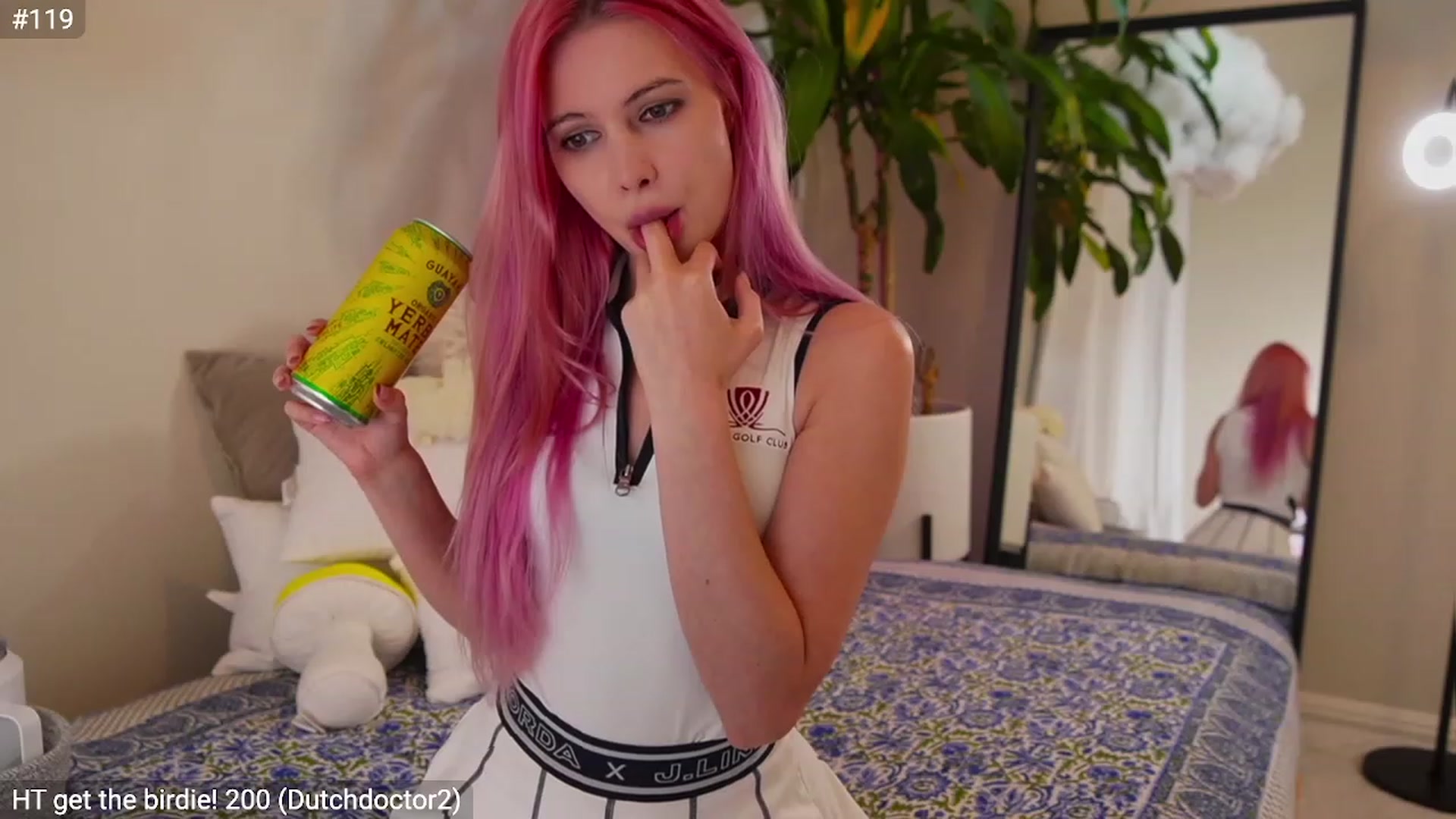 Gallery image thumbnail from Carmen's myfreecams stream on, 01/26/2023, 06:03 image 5 of 20