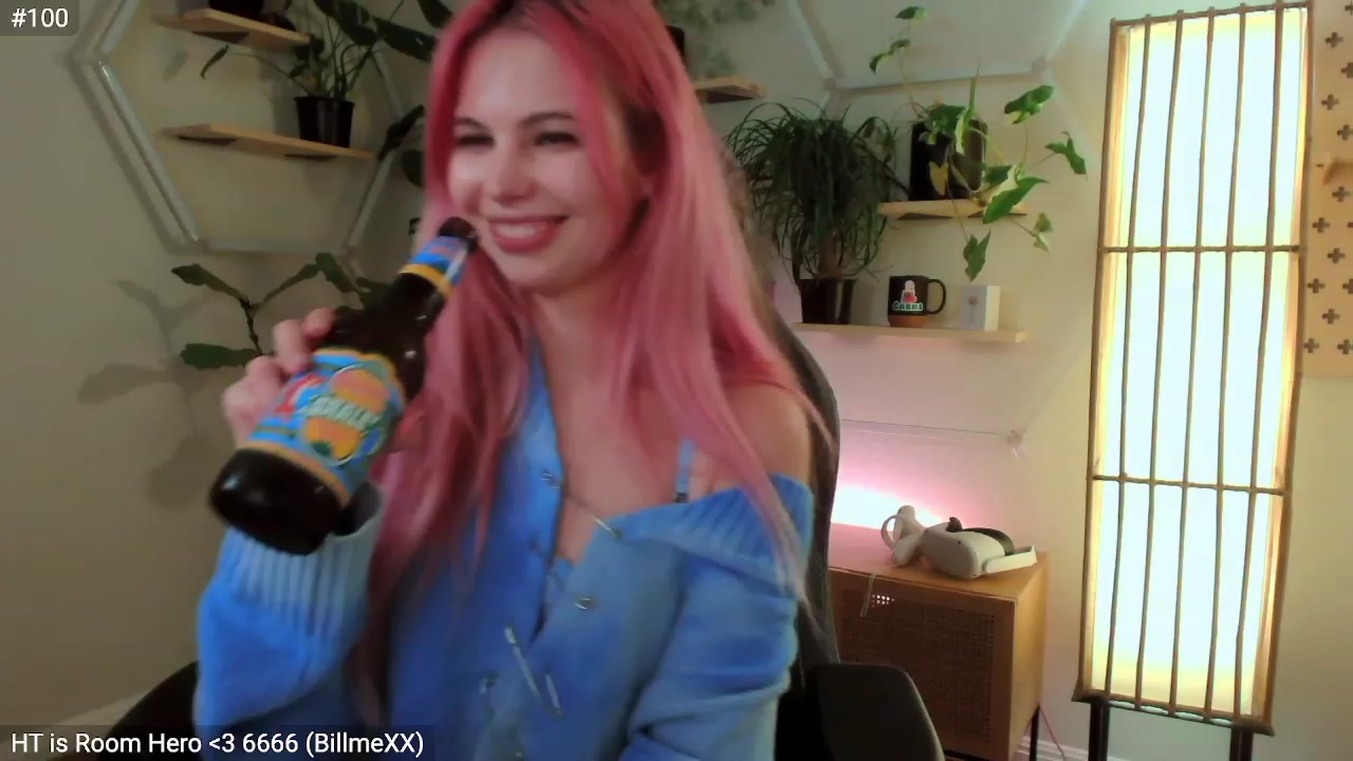 Gallery image thumbnail from Carmen's myfreecams stream on, 01/30/2023, 06:33 image 11 of 20