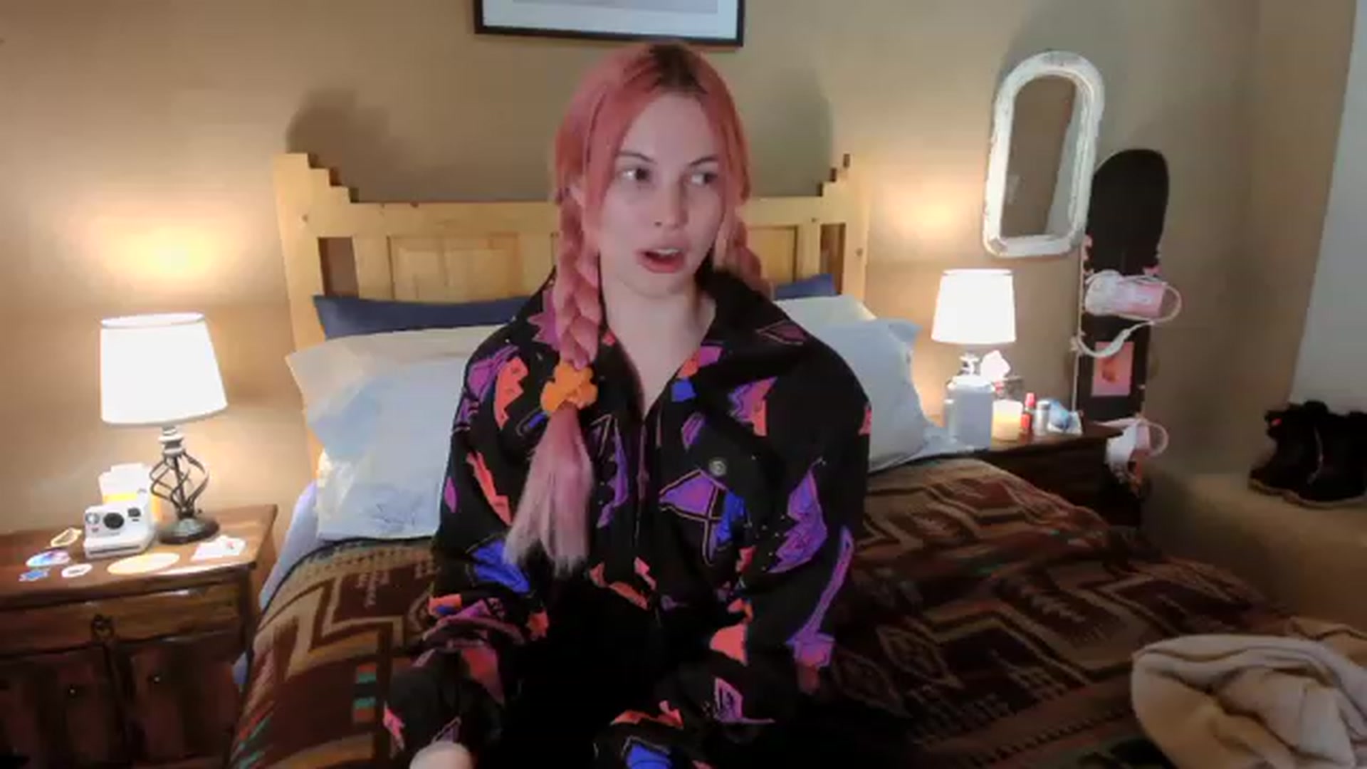 Gallery image thumbnail from Carmen's myfreecams stream on, 02/05/2023, 04:27 image 1 of 20