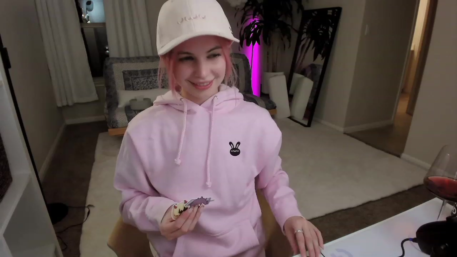 Gallery image thumbnail from Carmen's myfreecams stream on, 02/10/2023, 07:11 image 16 of 20
