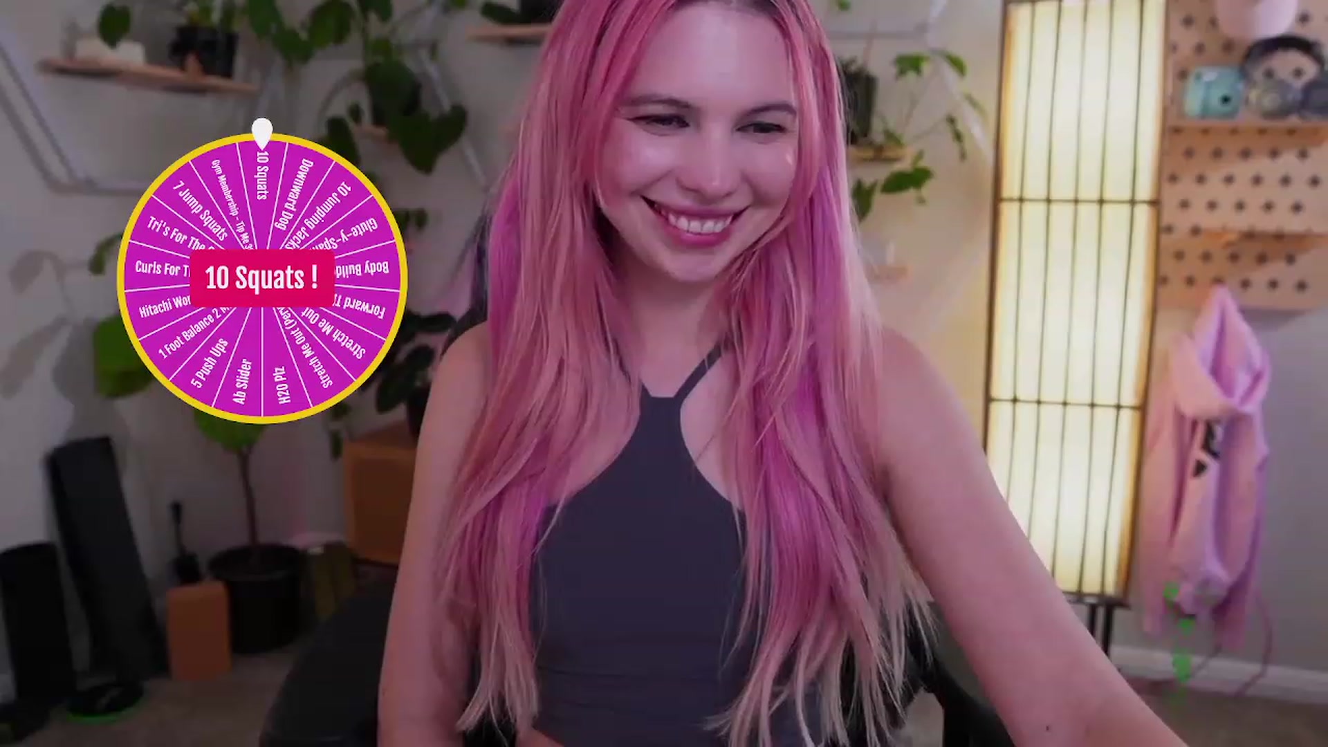 Gallery image thumbnail from Carmen's myfreecams stream on, 02/17/2023, 03:28 image 4 of 20