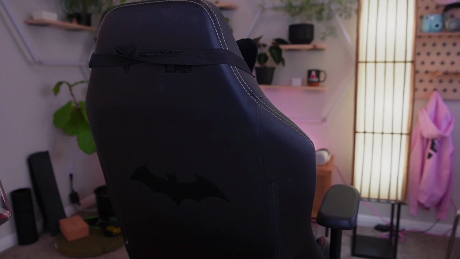 Gallery image thumbnail from Carmen's myfreecams stream on, 02/18/2023, 05:43 image 10 of 20