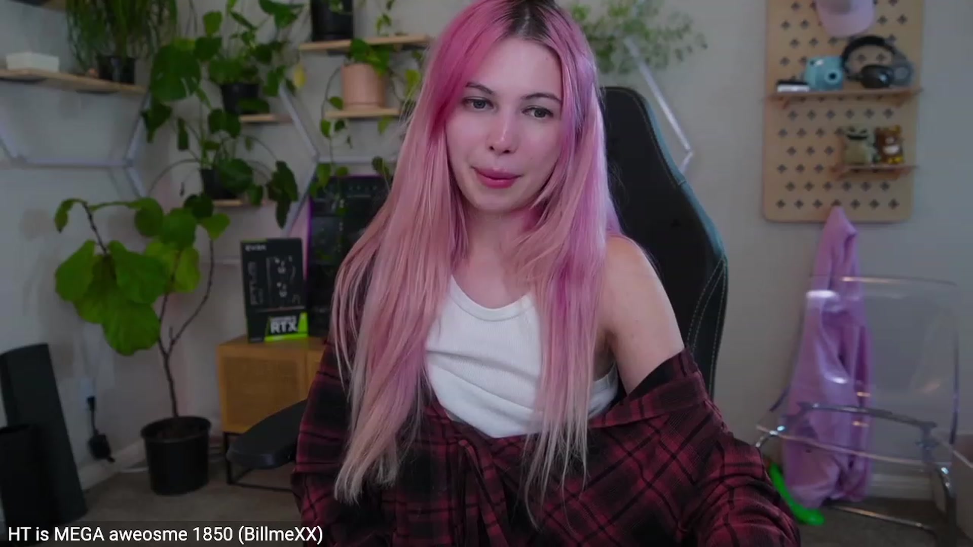 Gallery image thumbnail from Carmen's myfreecams stream on, 02/27/2023, 04:53 image 20 of 20