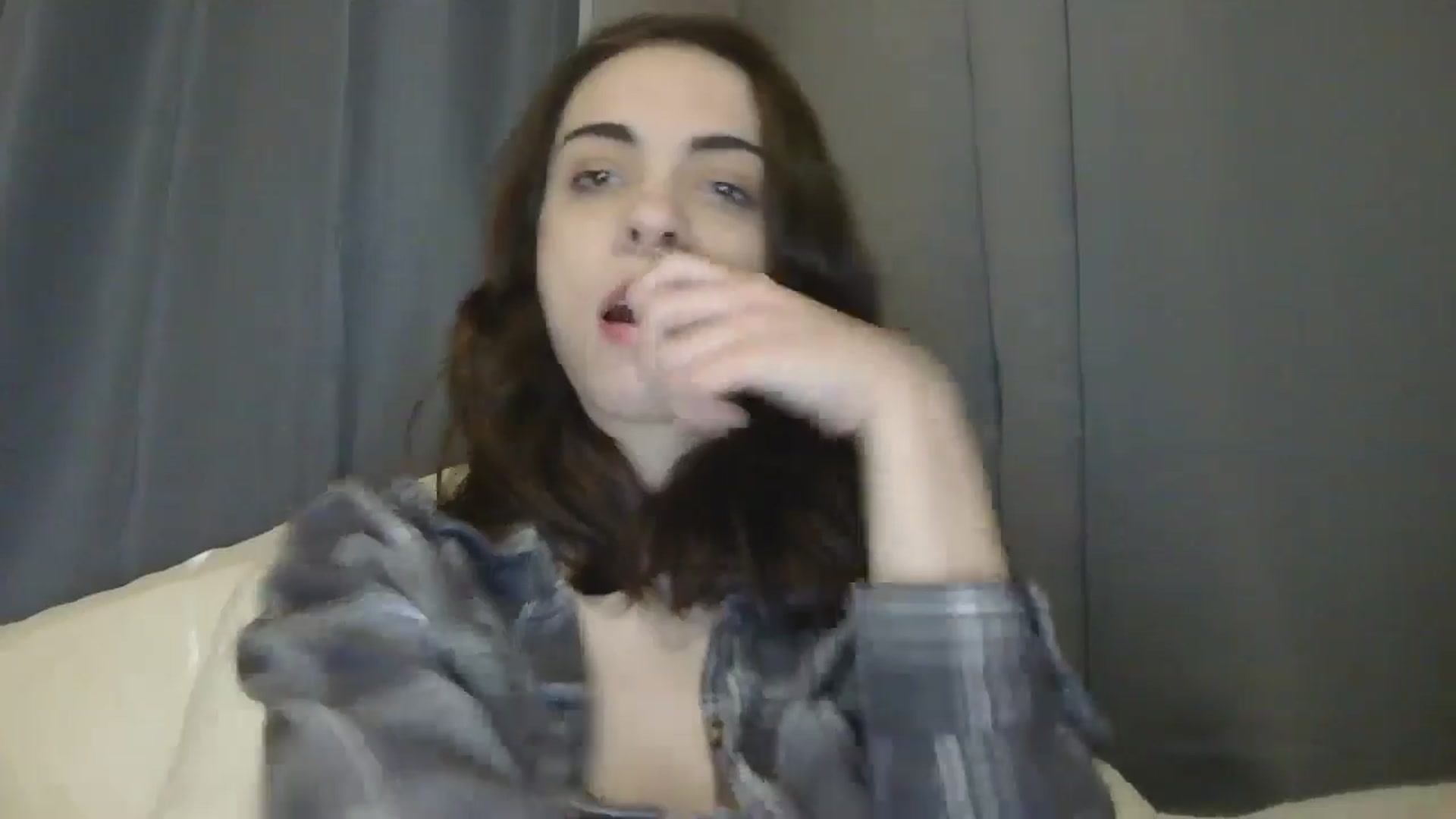 Gallery image thumbnail from CarmenDoll's myfreecams stream on, 01/17/2025, 01:06 image 2 of 20