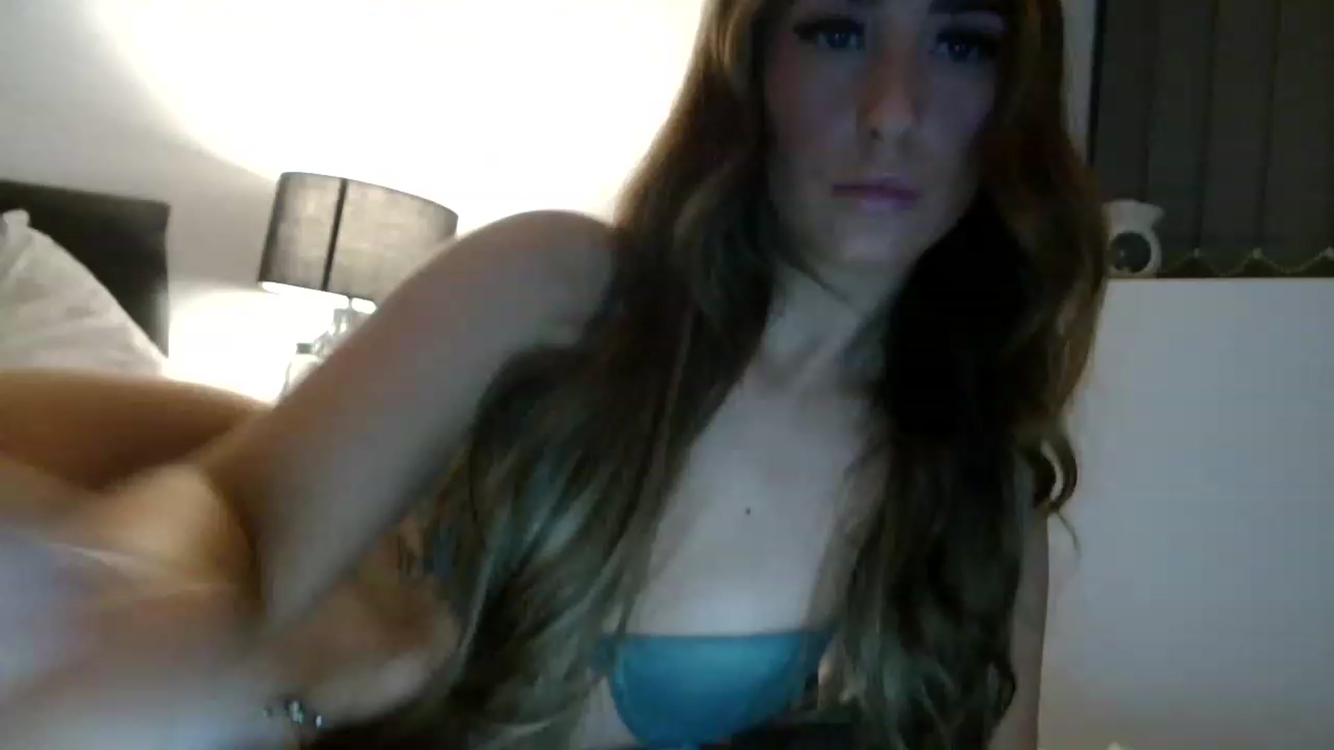 Gallery image thumbnail from Carmenxlouise's myfreecams stream on, 01/30/2023, 20:05 image 11 of 20