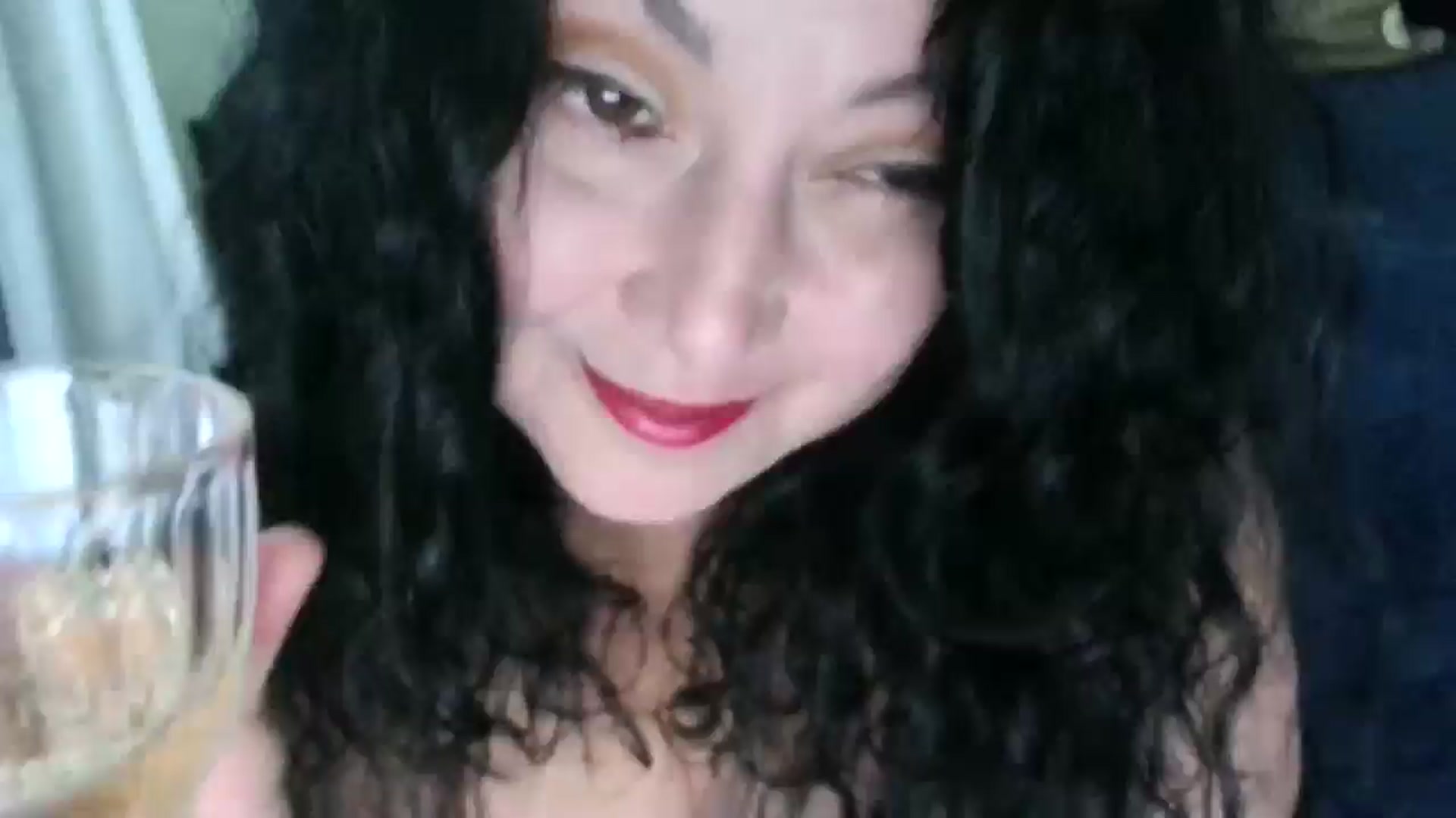 Gallery image thumbnail from CarmillaBlack's myfreecams stream on, 04/20/2025, 15:44 image 13 of 20