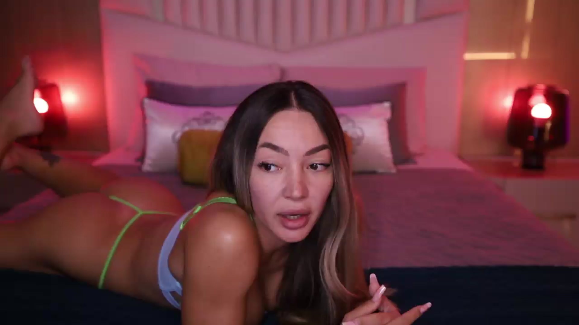 Gallery image thumbnail from Carminahot's myfreecams stream on, 06/23/2026, 03:12 image 9 of 20