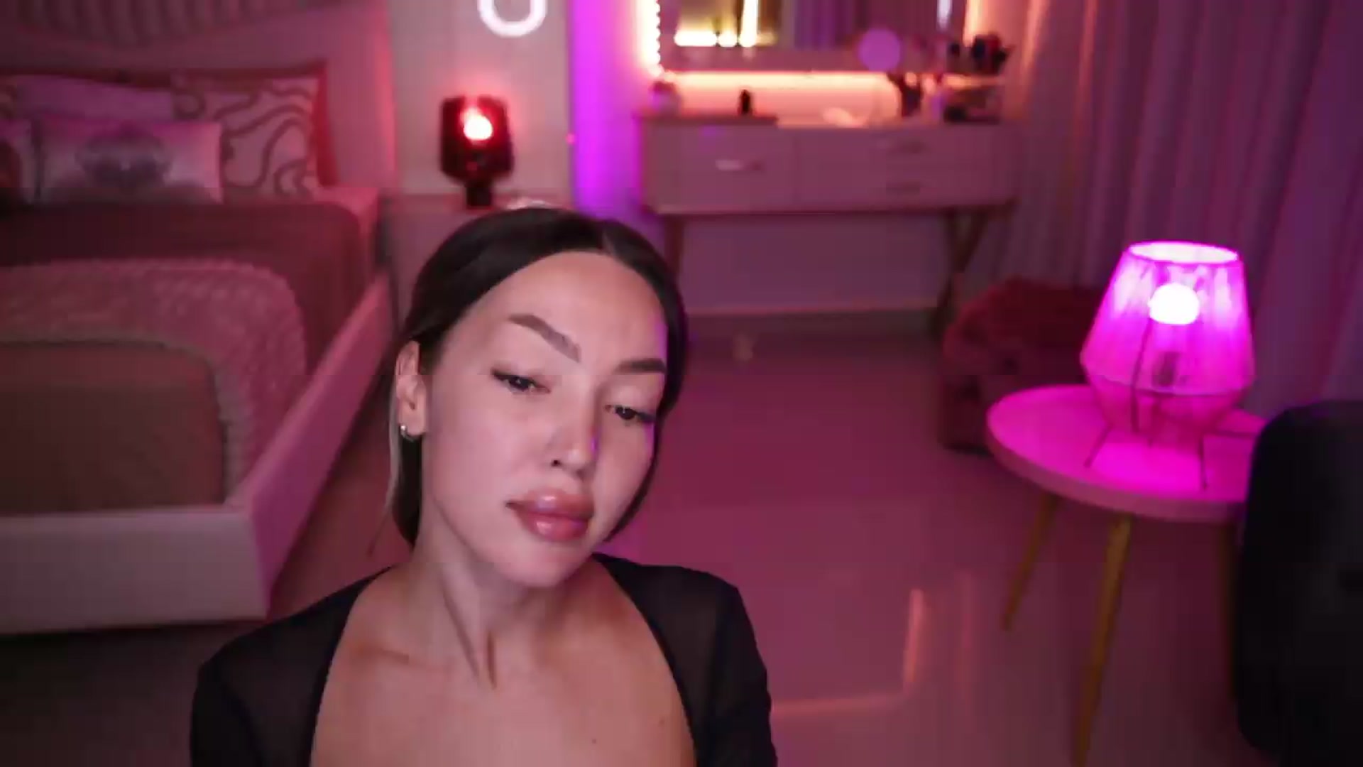 Gallery image thumbnail from Carminahot's myfreecams stream on, 07/04/2026, 07:31 image 20 of 20