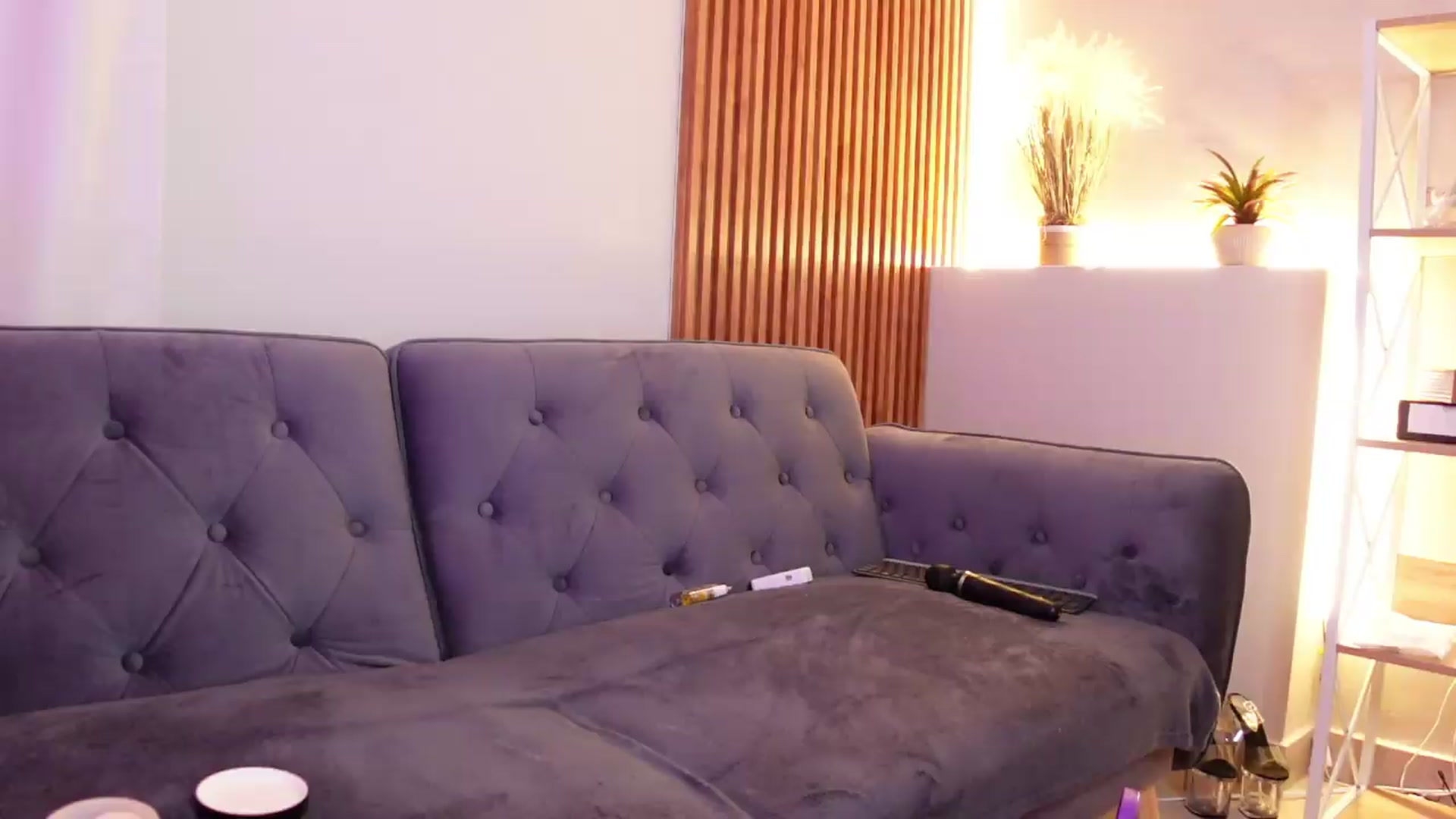 Gallery image thumbnail from Carminahot's myfreecams stream on, 08/10/2026, 24:53 image 17 of 20