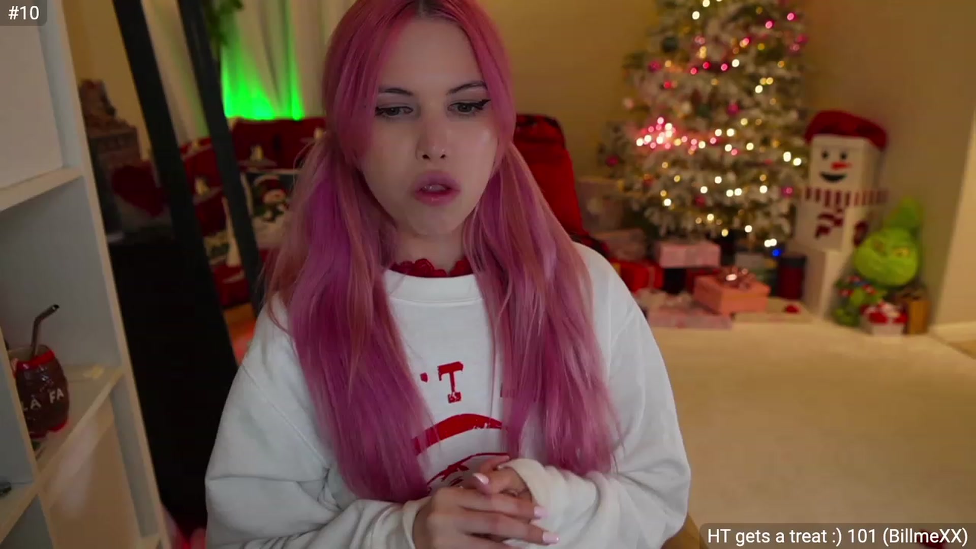Gallery image thumbnail from Carmsmas's myfreecams stream on, 12/08/2022, 03:45 image 7 of 20