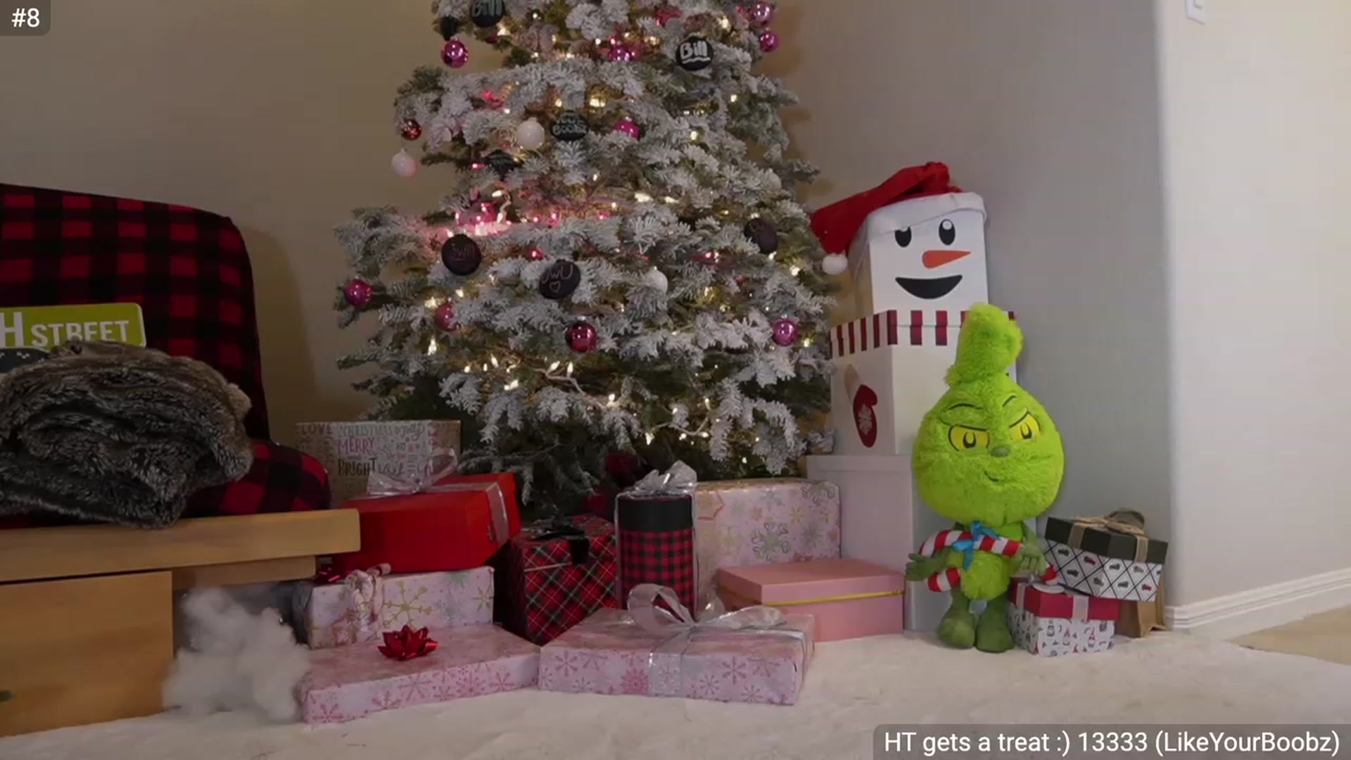 Gallery image thumbnail from Carmsmas's myfreecams stream on, 12/12/2022, 08:49 image 13 of 20
