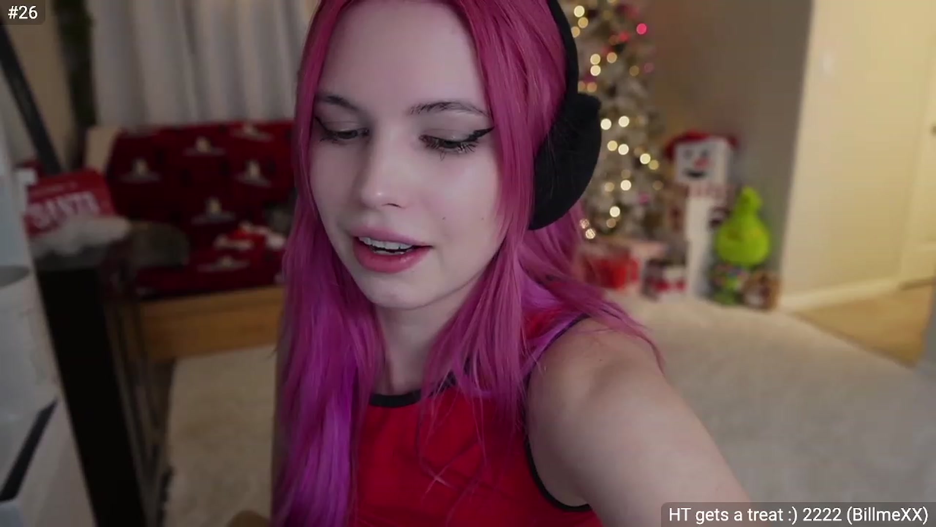 Gallery image thumbnail from Carmsmas's myfreecams stream on, 12/22/2022, 06:25 image 7 of 20