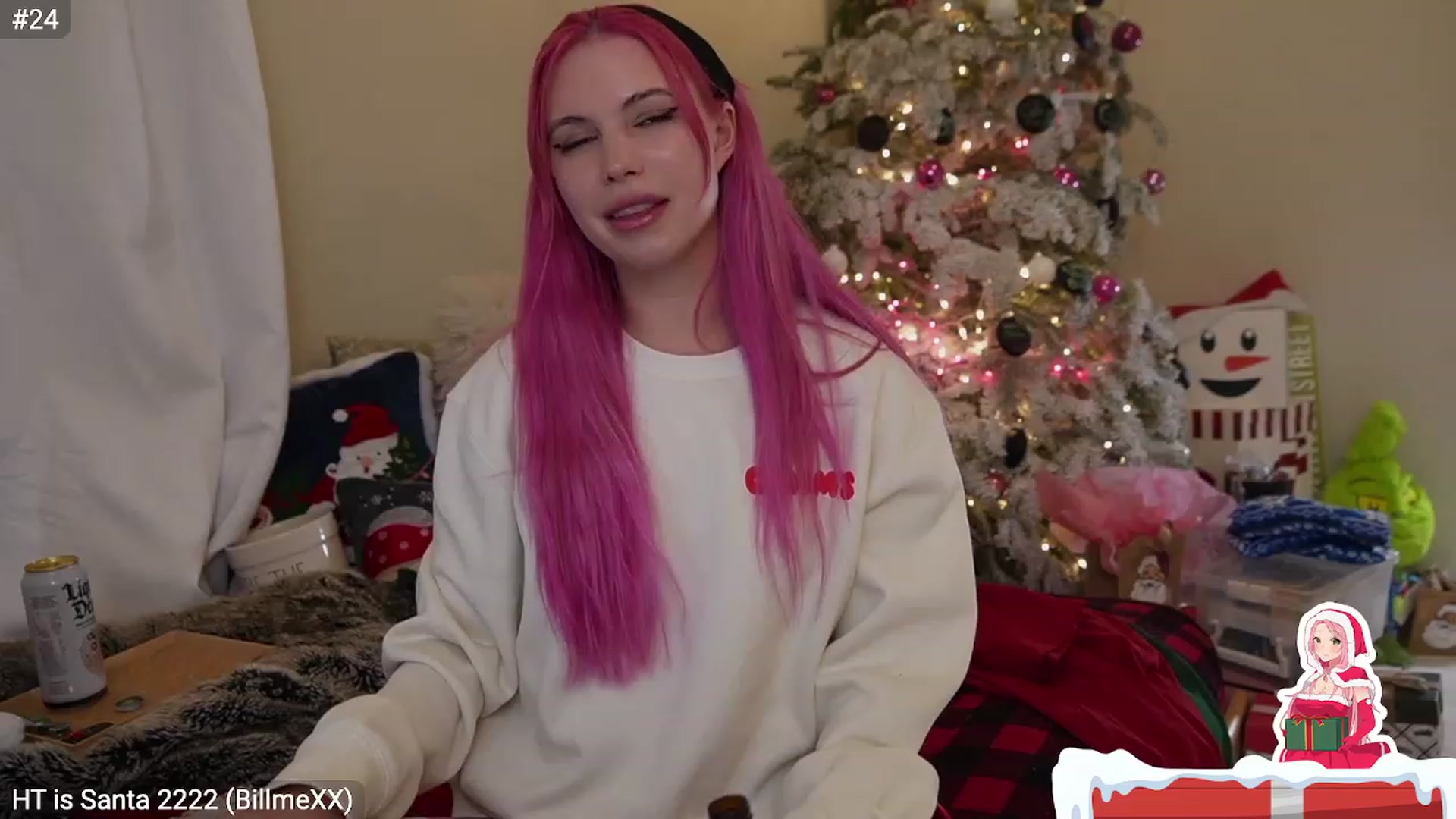 Gallery image thumbnail from Carmsmas's myfreecams stream on, 12/27/2022, 05:27 image 9 of 20