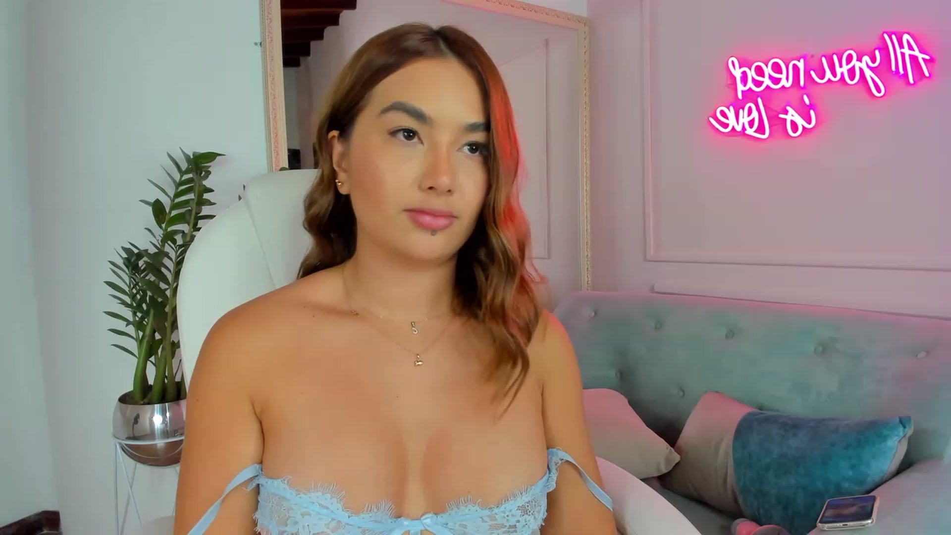 Gallery image thumbnail from Caro_Cano's myfreecams stream on, 02/24/2023, 18:16 image 15 of 20