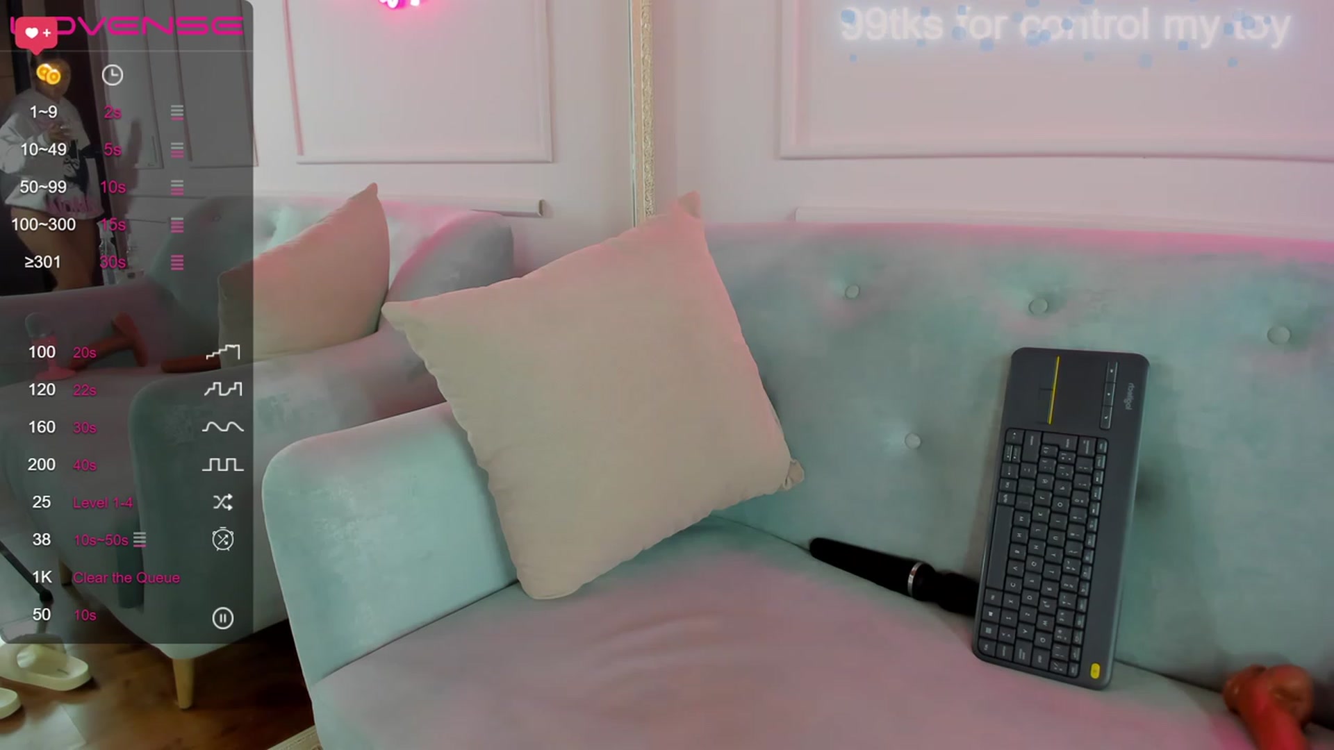 Gallery image thumbnail from Caro_Cano's myfreecams stream on, 03/21/2023, 14:48 image 14 of 20