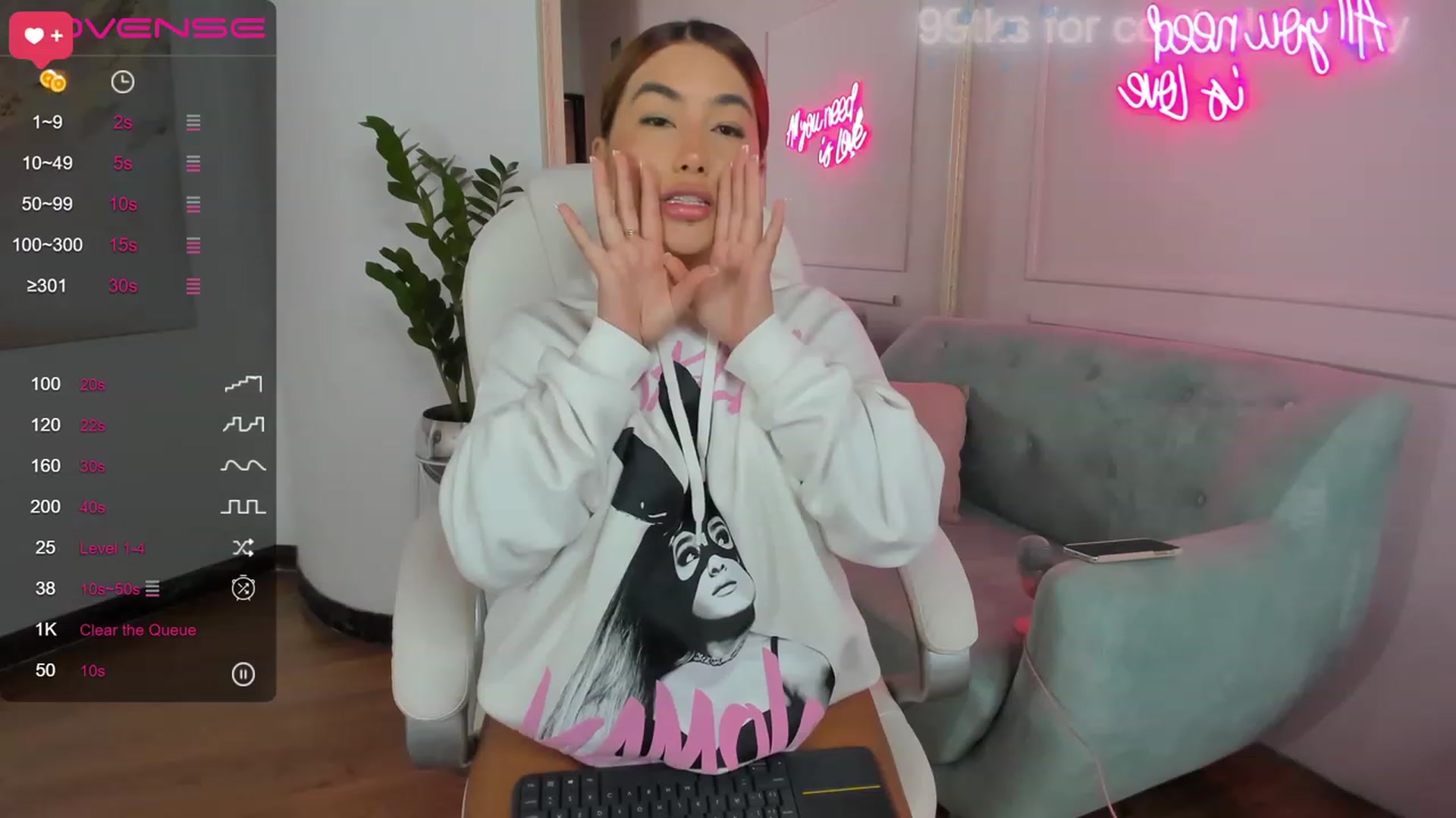 Gallery image thumbnail from Caro_Cano's myfreecams stream on, 03/21/2023, 14:48 image 7 of 20