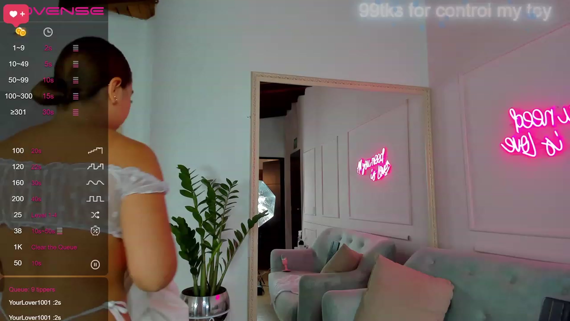 Gallery image thumbnail from Caro_Cano's myfreecams stream on, 03/21/2023, 15:50 image 10 of 20
