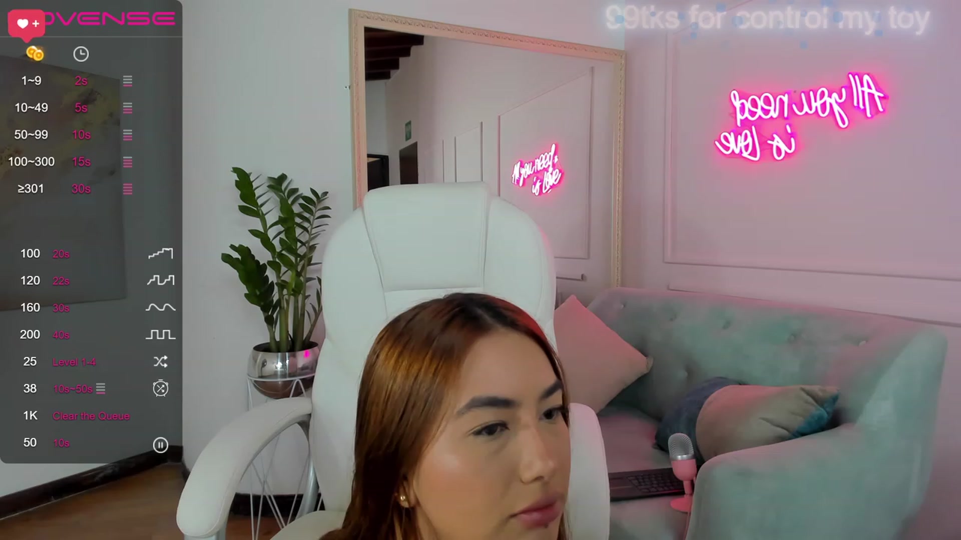 Gallery image thumbnail from Caro_Cano's myfreecams stream on, 03/23/2023, 15:30 image 1 of 20