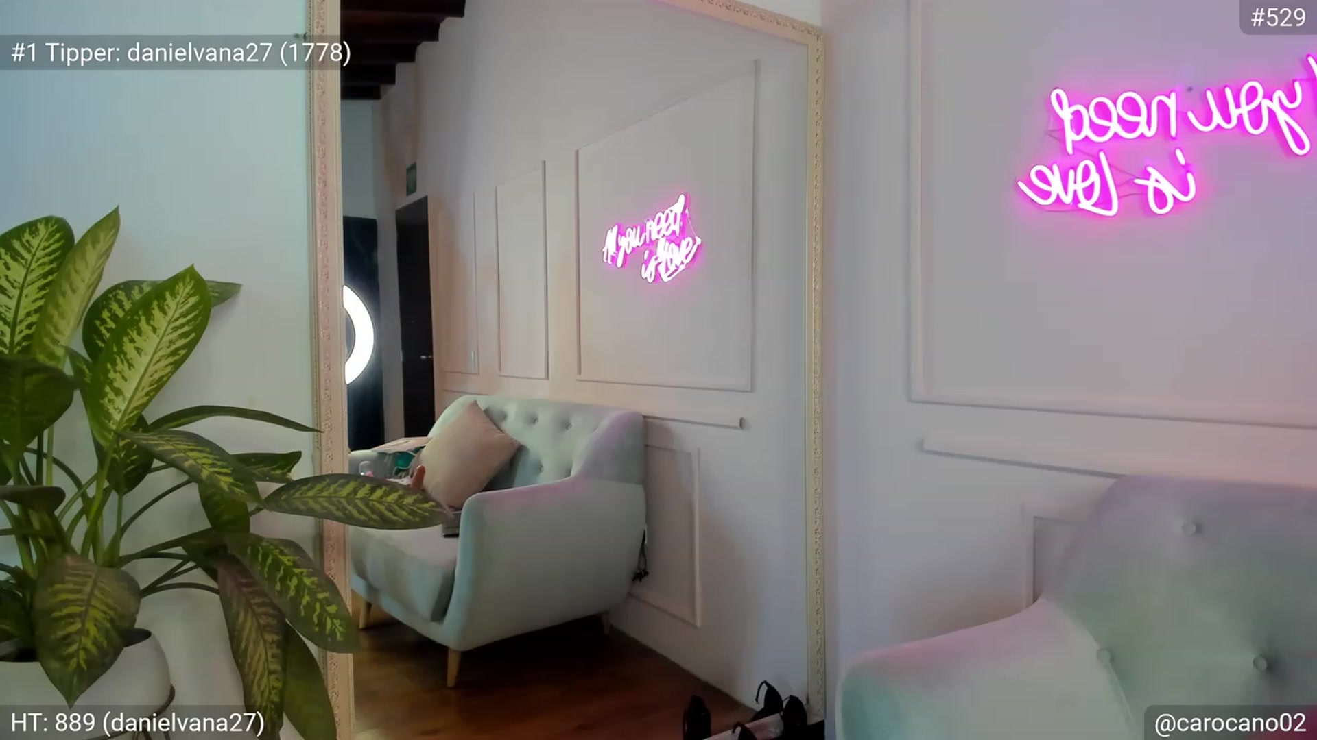 Gallery image thumbnail from Caro_Cano's myfreecams stream on, 04/23/2023, 02:34 image 7 of 20