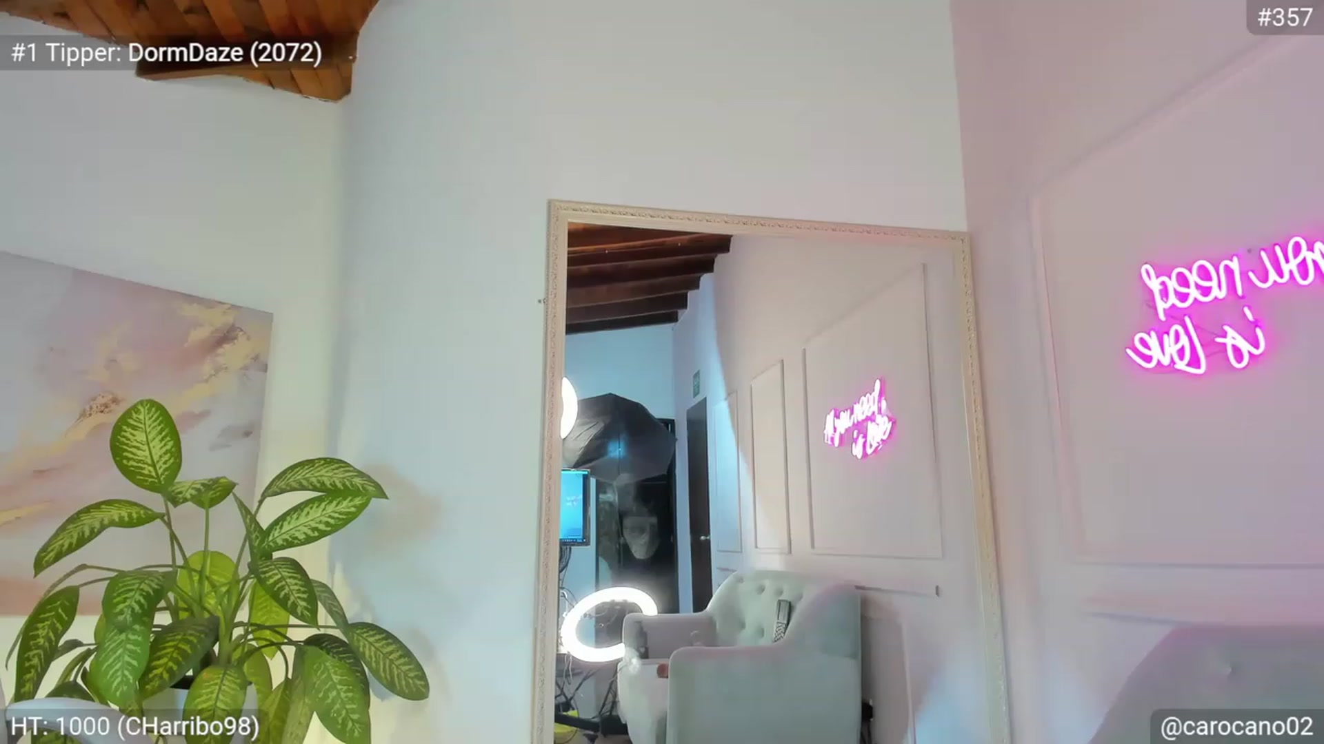 Gallery image thumbnail from Caro_Cano's myfreecams stream on, 05/20/2023, 02:49 image 16 of 20