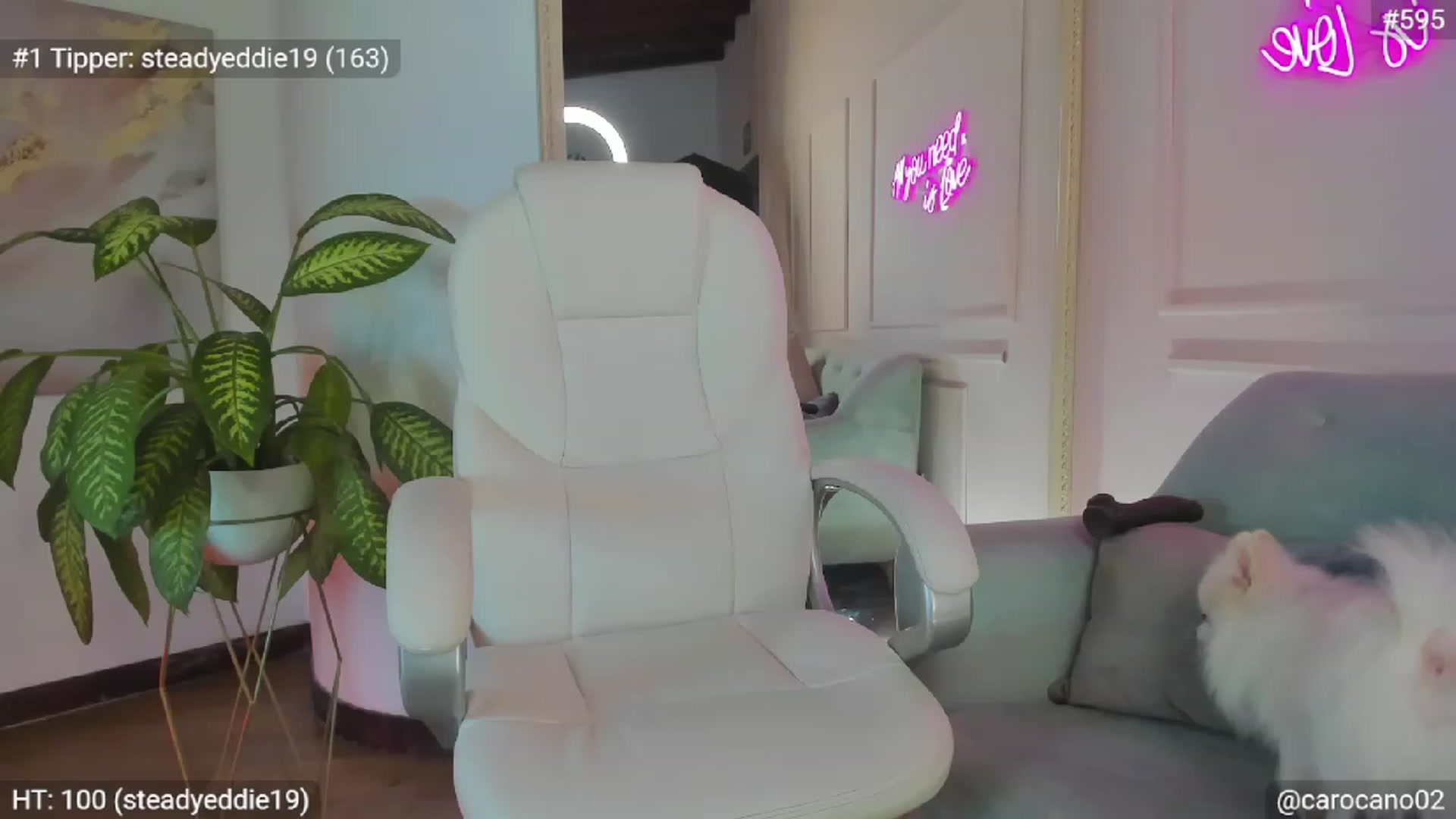 Gallery image thumbnail from Caro_Cano's myfreecams stream on, 06/10/2023, 02:18 image 15 of 20