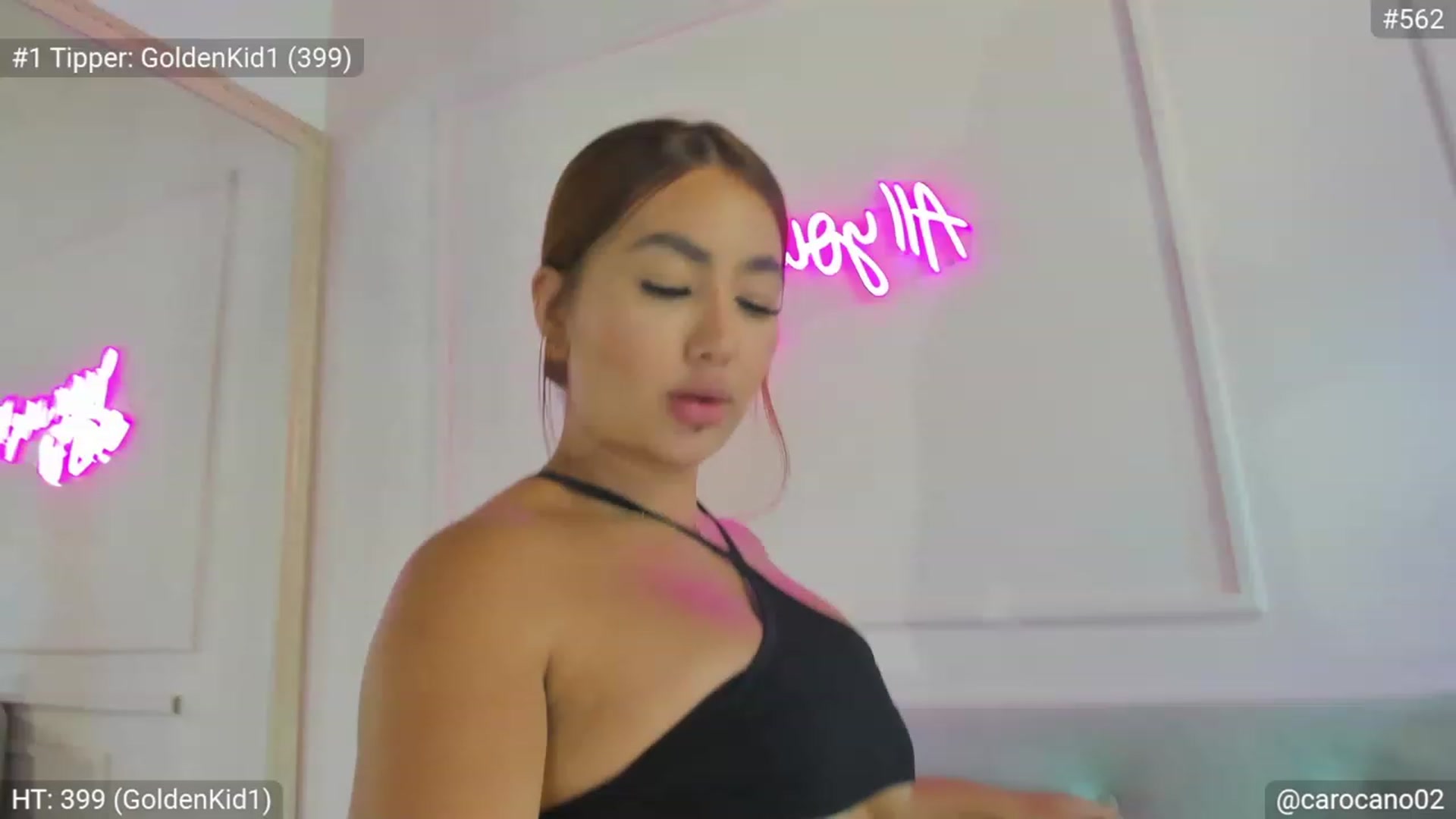 Gallery image thumbnail from Caro_Cano's myfreecams stream on, 06/13/2023, 06:17 image 11 of 20