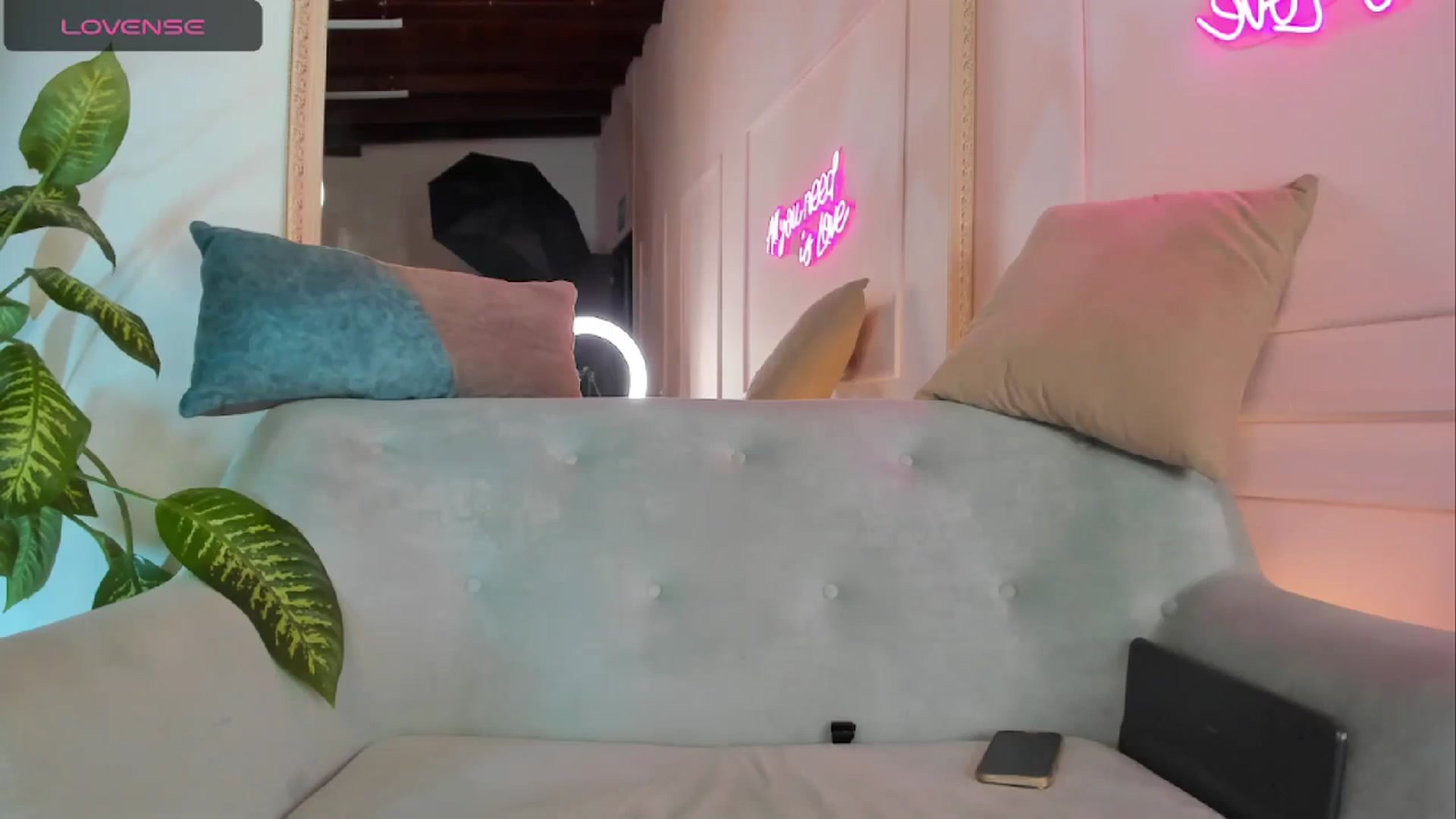 Gallery image thumbnail from Caro_Cano's myfreecams stream on, 11/12/2023, 24:52 image 15 of 20