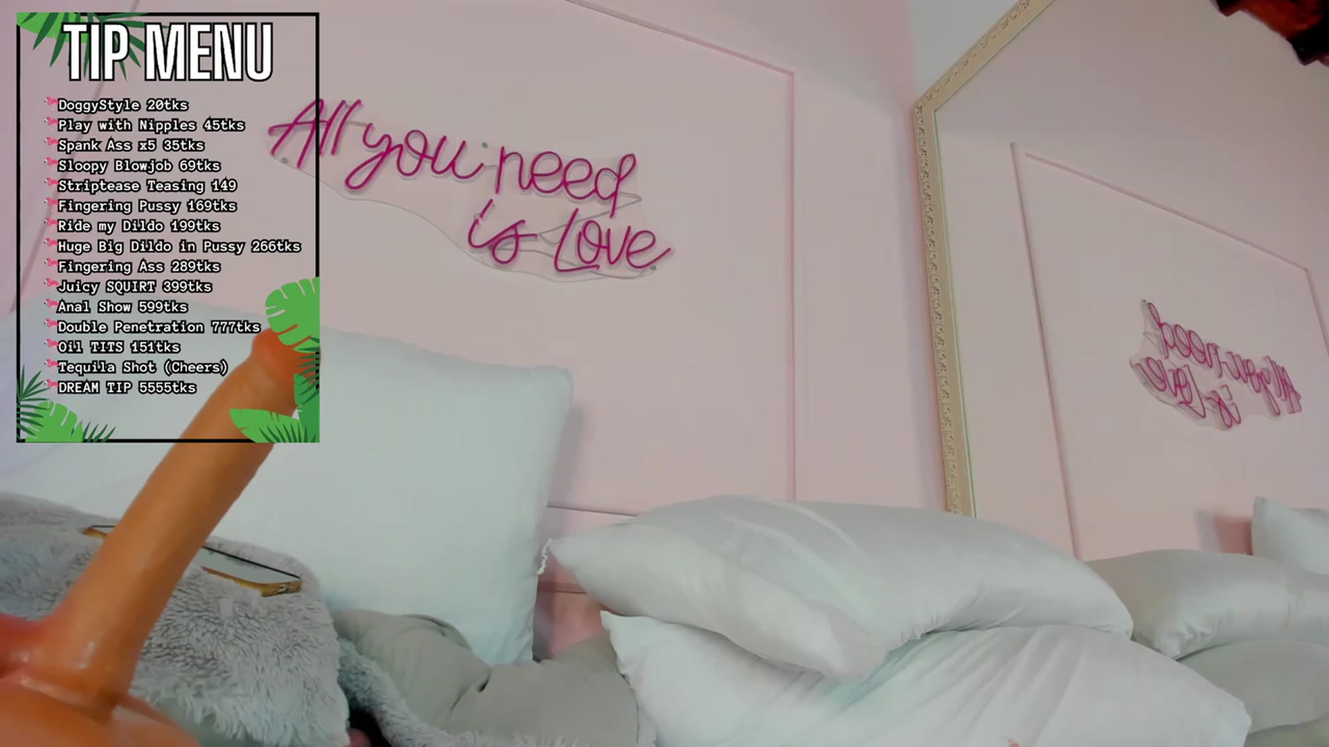 Gallery image thumbnail from Caro_Cano's myfreecams stream on, 03/19/2024, 05:05 image 16 of 20