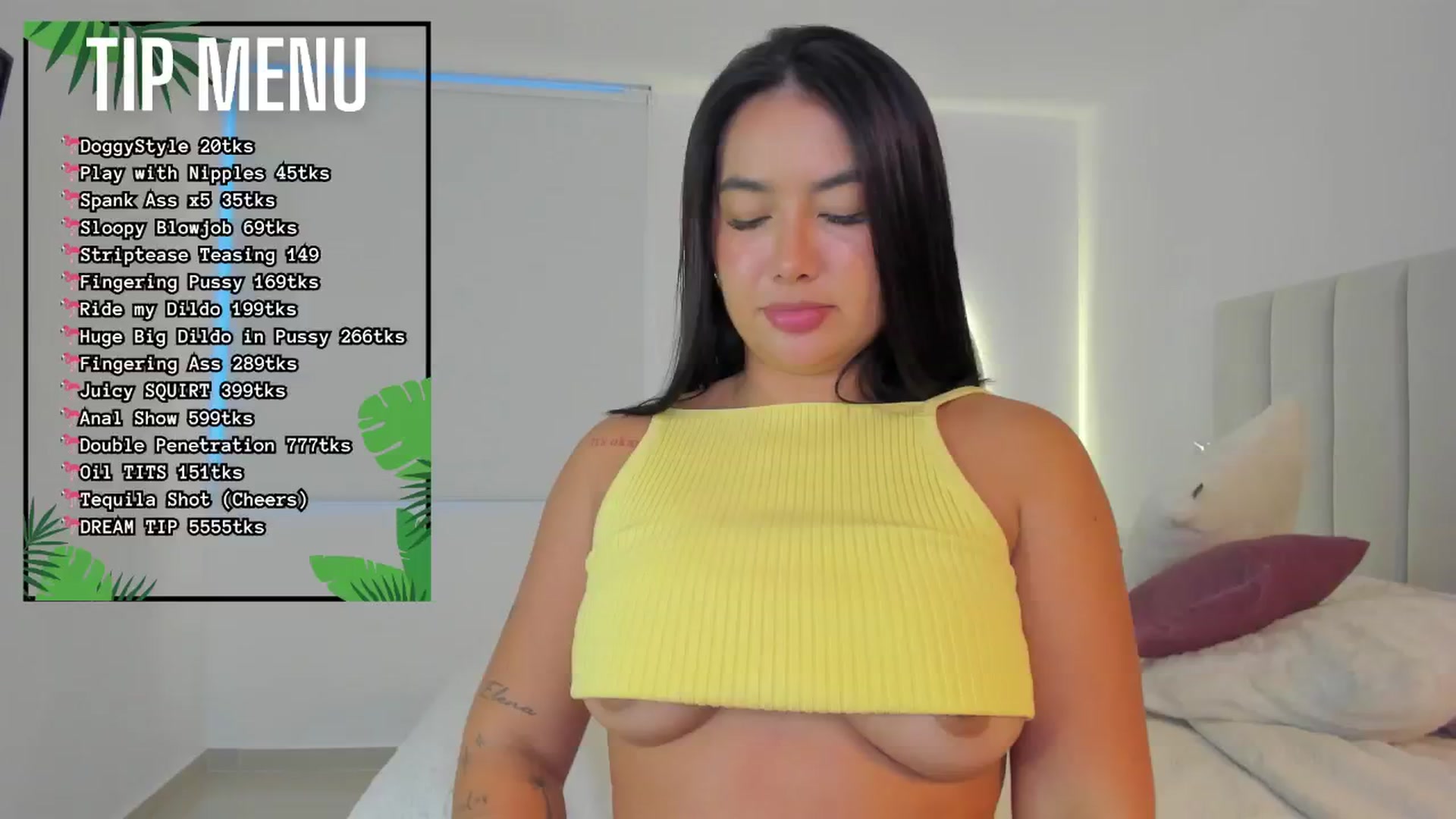 Gallery image thumbnail from Caro_Cano's myfreecams stream on, 05/14/2024, 23:19 image 9 of 20