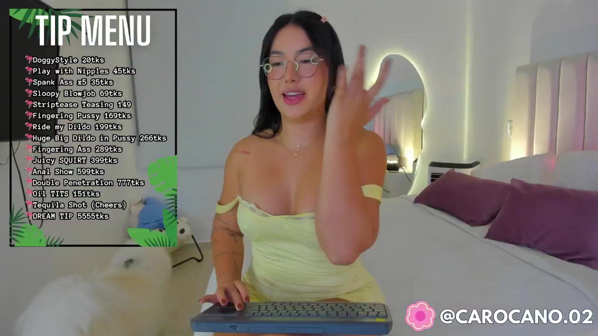 Gallery image thumbnail from Caro_Cano's myfreecams stream on, 05/22/2024, 24:17 image 4 of 20