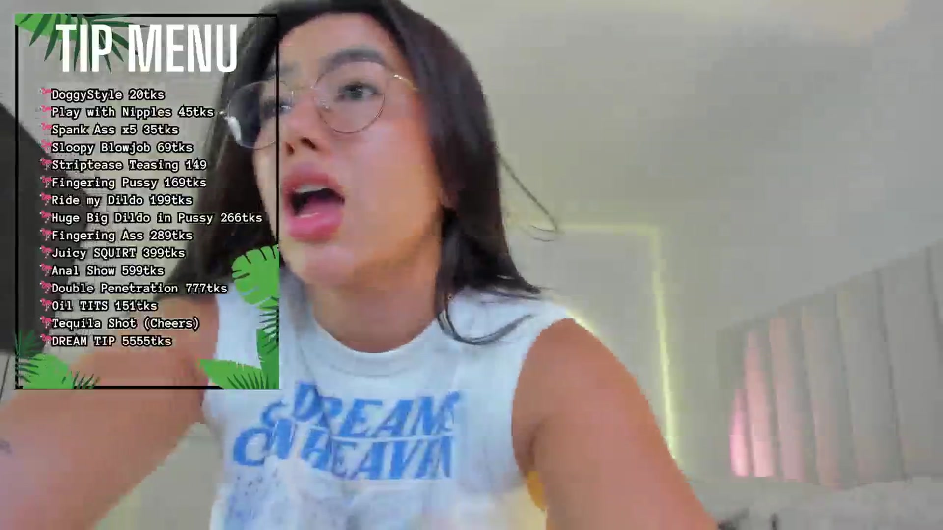 Gallery image thumbnail from Caro_Cano's myfreecams stream on, 05/28/2024, 01:26 image 11 of 20