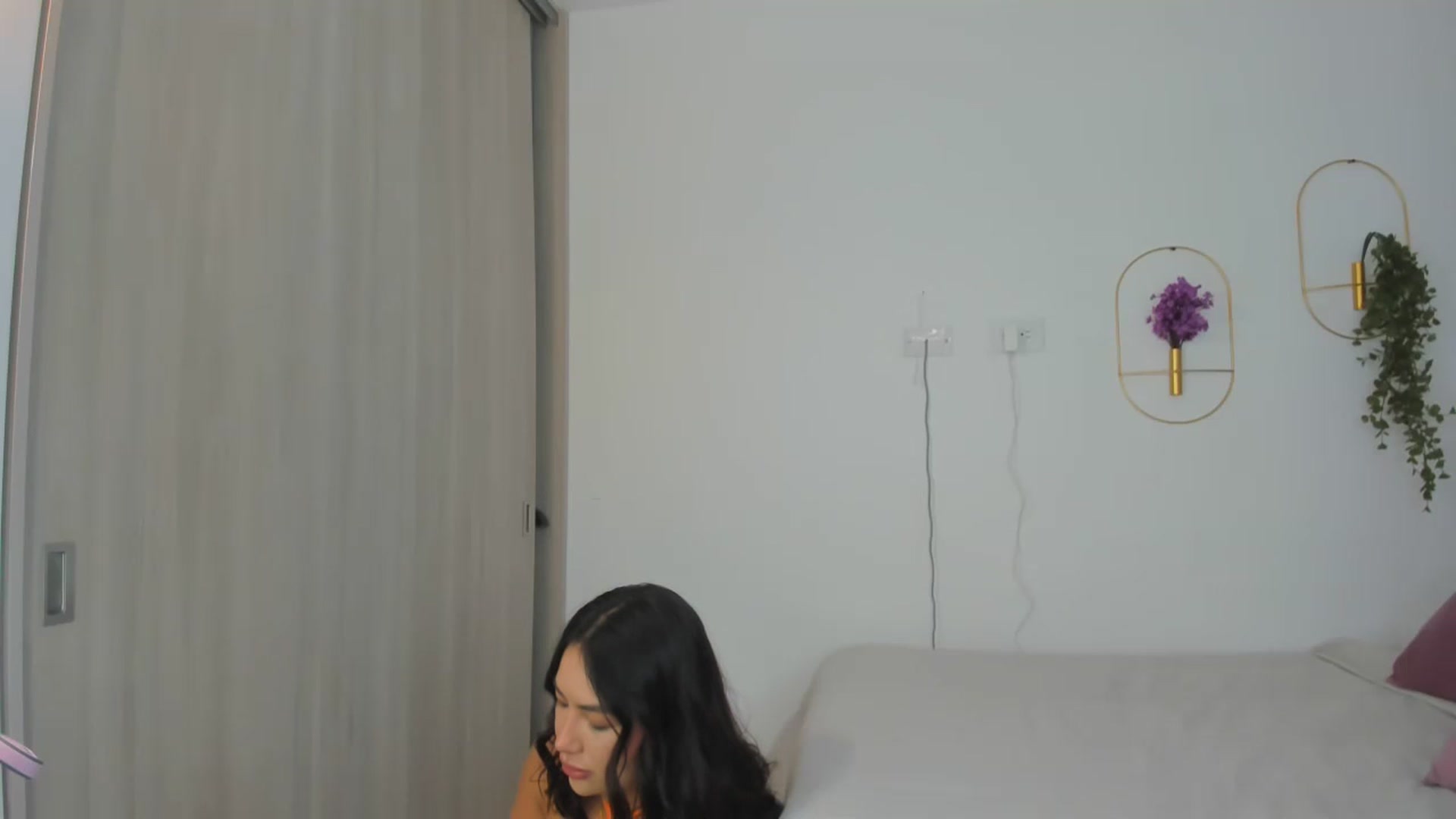 Gallery image thumbnail from Caro_Cano's myfreecams stream on, 11/01/2024, 19:02 image 3 of 20