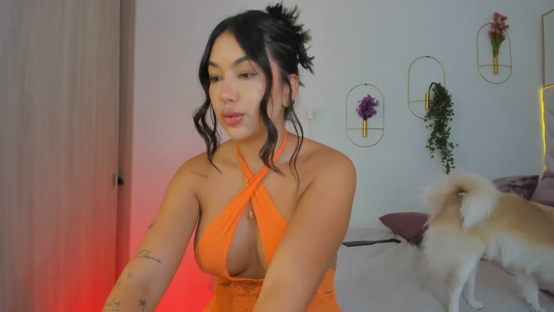 Gallery image thumbnail from Caro_Cano's myfreecams stream on, 11/01/2024, 20:48 image 10 of 20