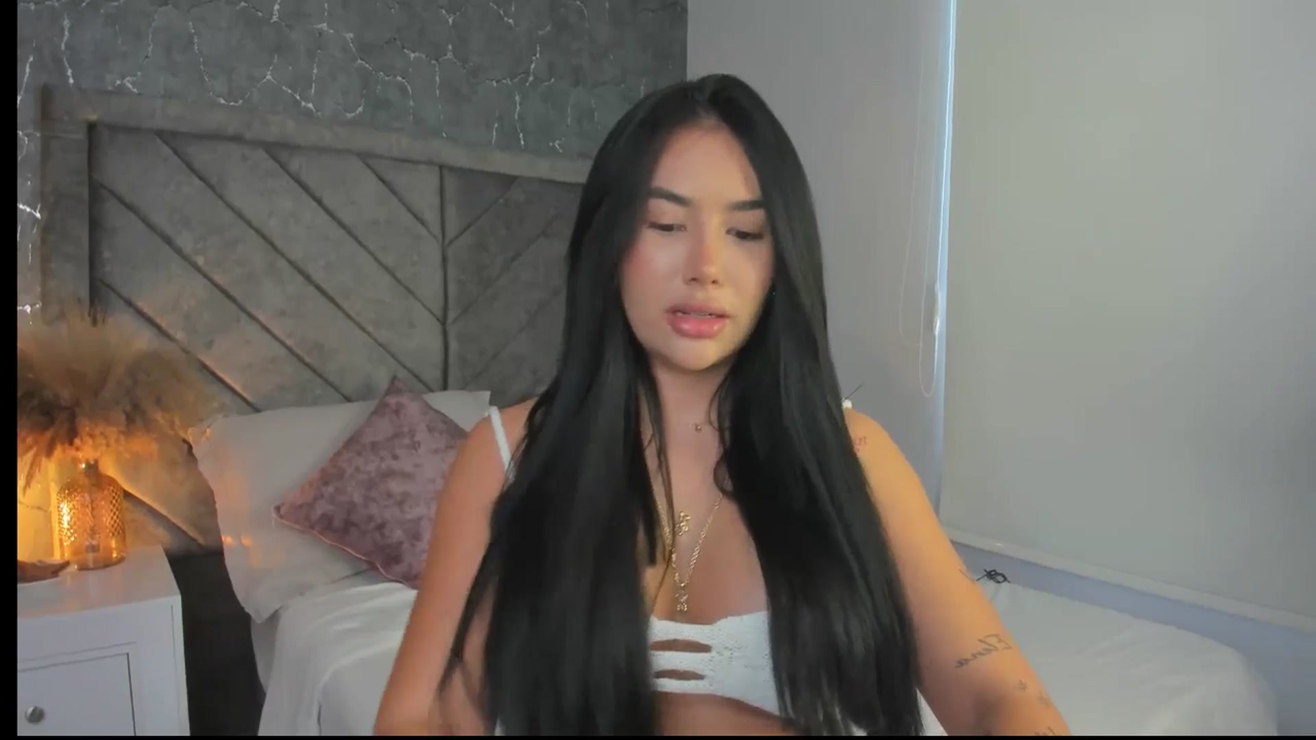 Gallery image thumbnail from Caro_Cano's myfreecams stream on, 03/12/2025, 15:44 image 20 of 20