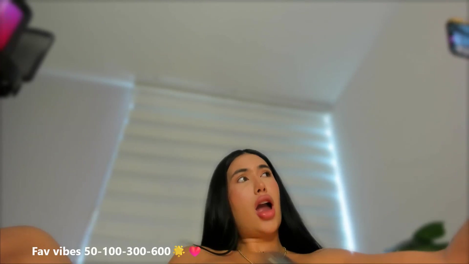 Gallery image thumbnail from Caro_Cano's myfreecams stream on, 05/12/2025, 17:14 image 5 of 20