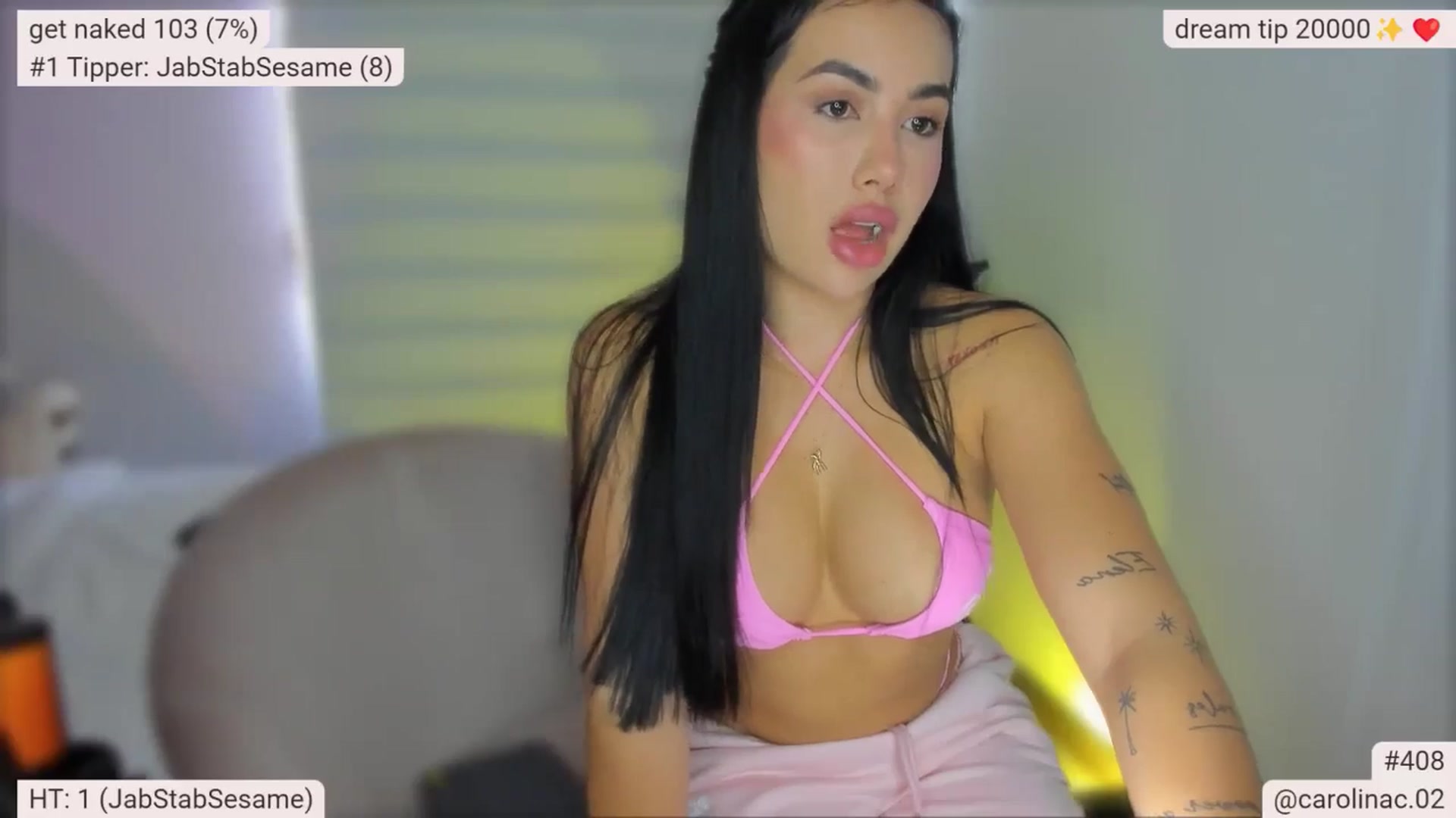 Gallery image thumbnail from Caro_Cano's myfreecams stream on, 06/20/2025, 16:14 image 18 of 20