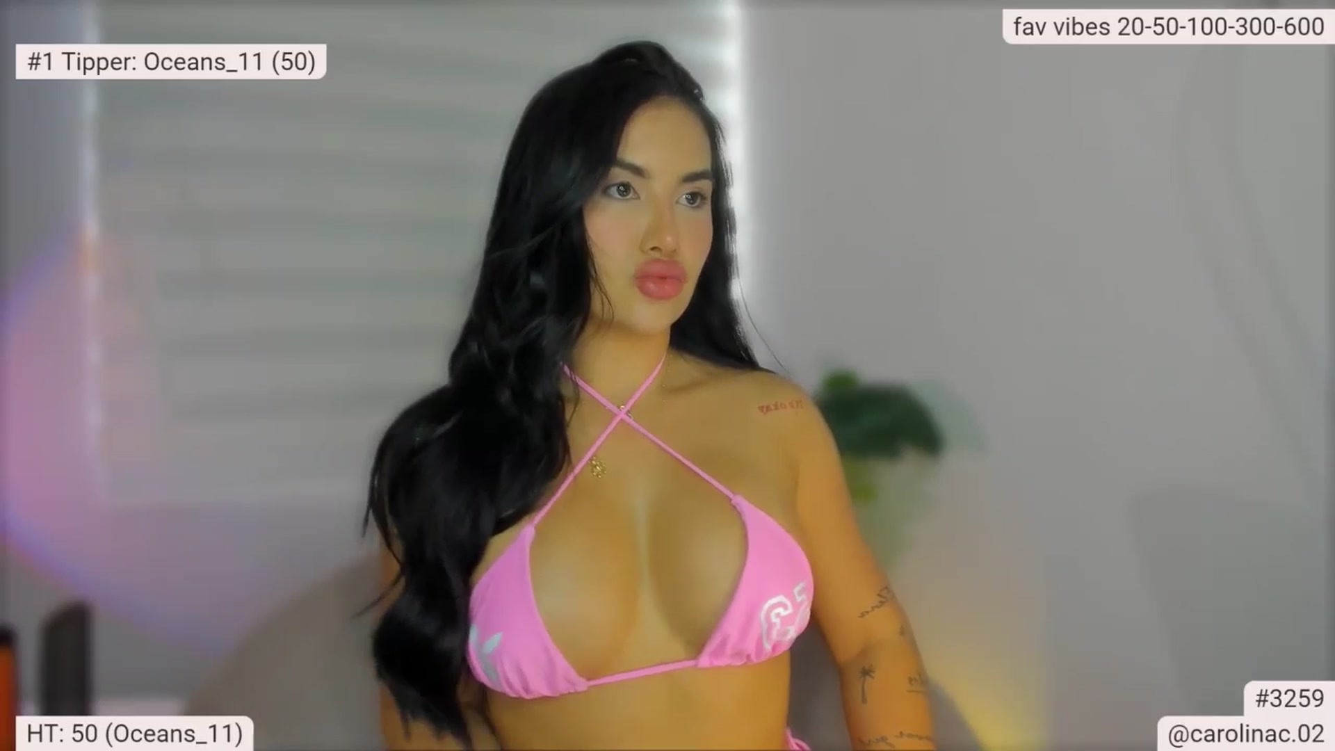 Gallery image thumbnail from Caro_Cano's myfreecams stream on, 07/03/2025, 18:24 image 9 of 20
