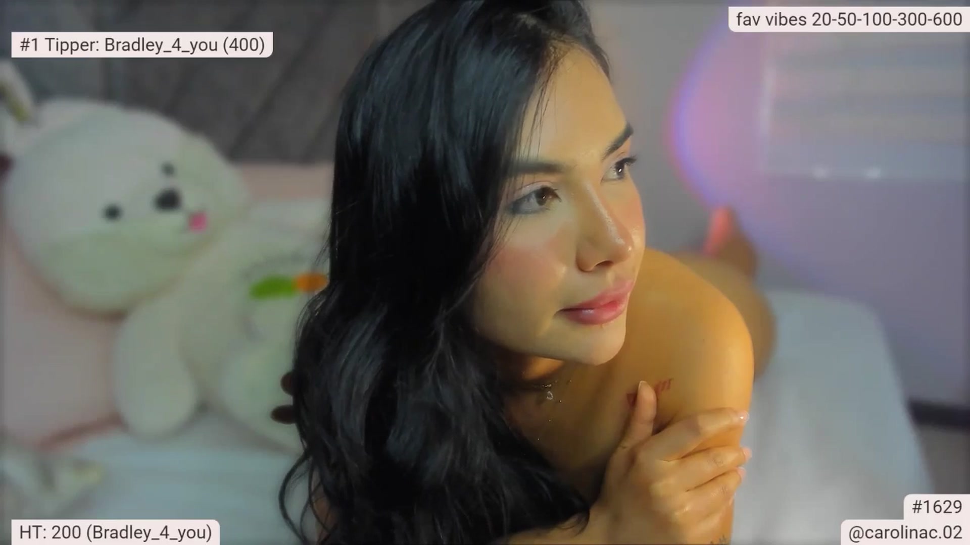 Gallery image thumbnail from Caro_Cano's myfreecams stream on, 07/03/2025, 20:57 image 2 of 20
