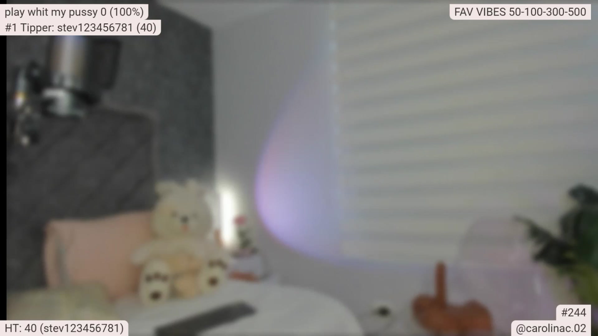 Gallery image thumbnail from Caro_Cano's myfreecams stream on, 07/27/2025, 16:31 image 4 of 20