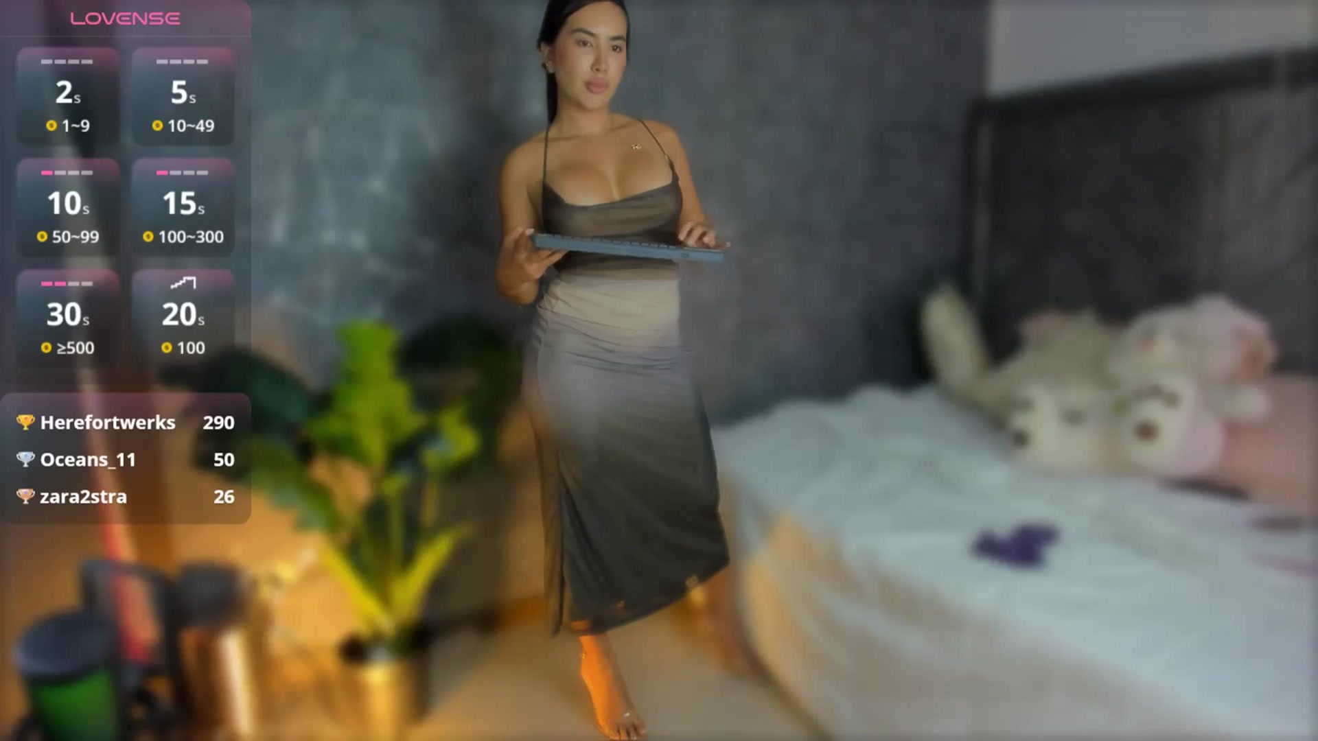 Gallery image thumbnail from Caro_Cano's myfreecams stream on, 08/11/2025, 20:07 image 9 of 20