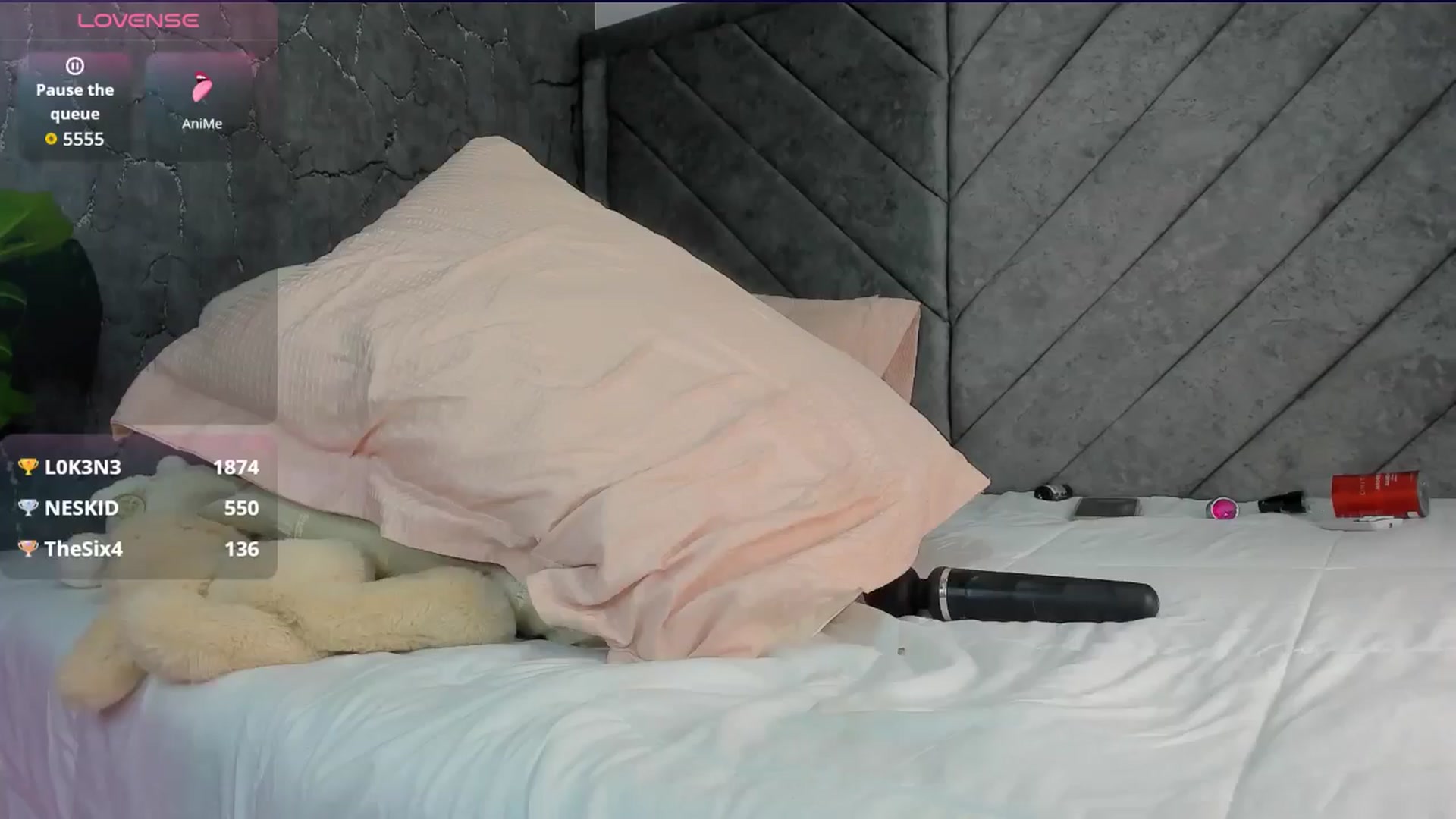 Gallery image thumbnail from Caro_Cano's myfreecams stream on, 10/13/2025, 19:13 image 17 of 20