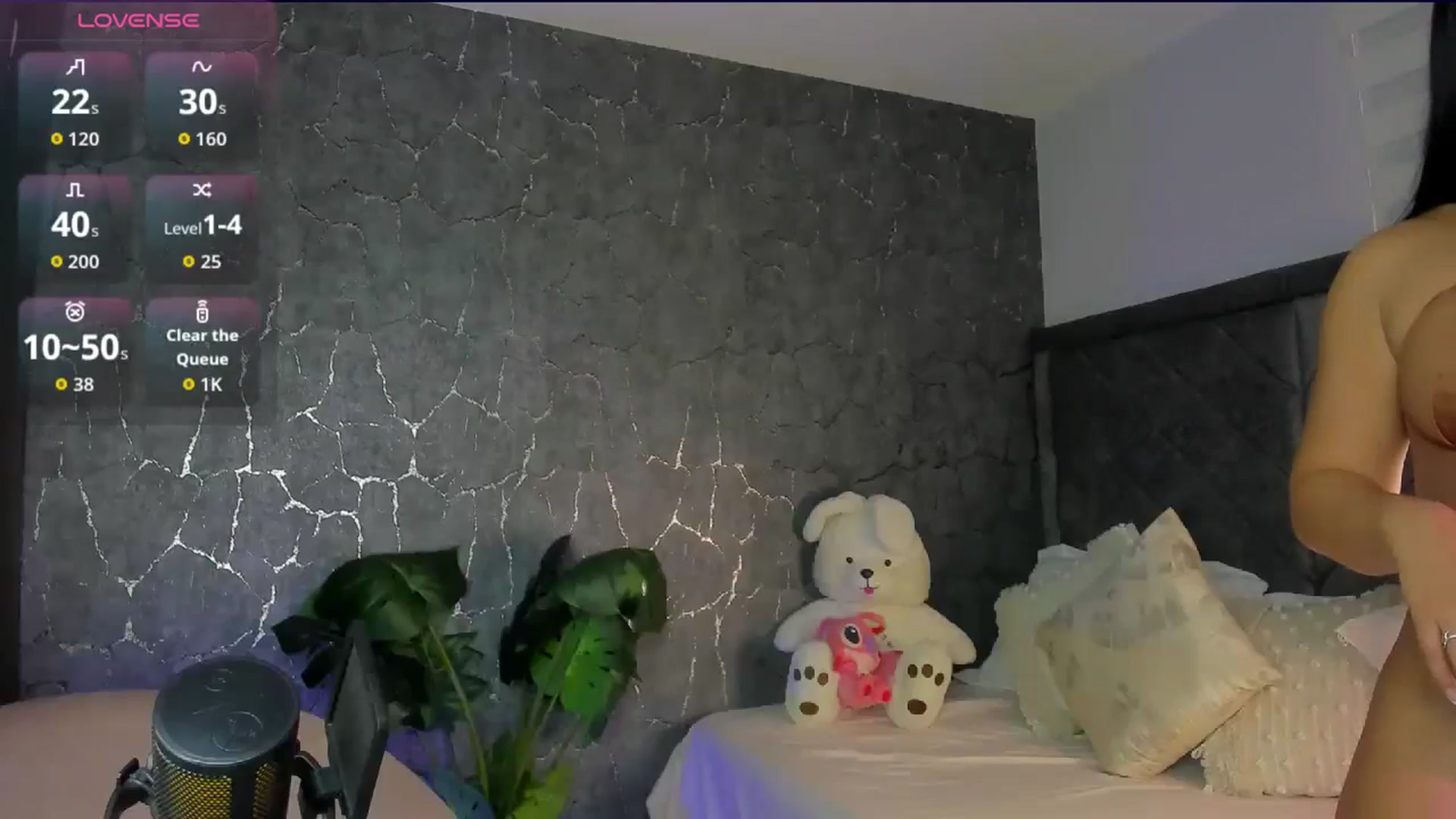 Gallery image thumbnail from Caro_Cano's myfreecams stream on, 12/24/2025, 13:35 image 2 of 20