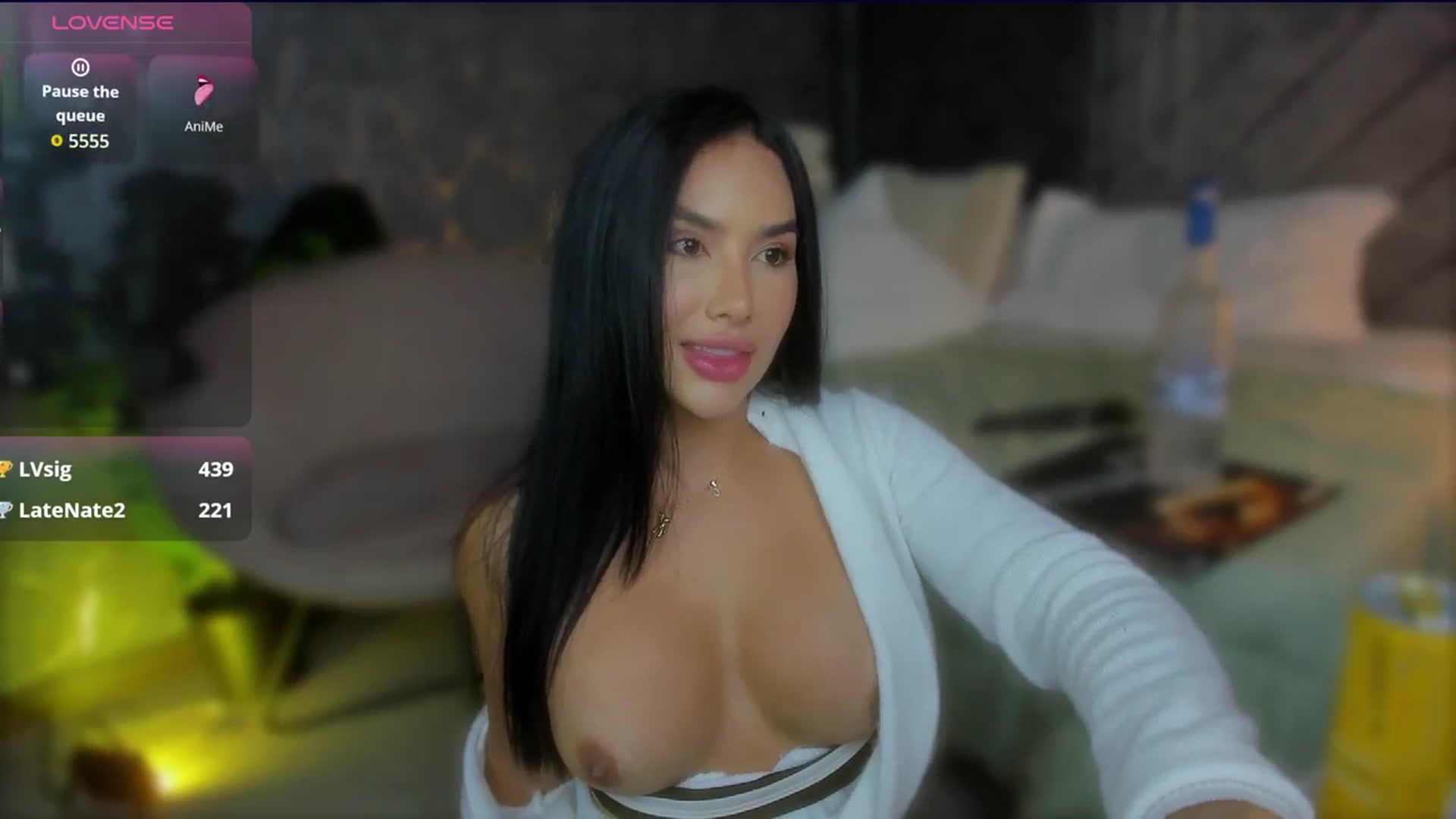Gallery image thumbnail from Caro_Cano's myfreecams stream on, 02/15/2026, 04:23 image 7 of 20