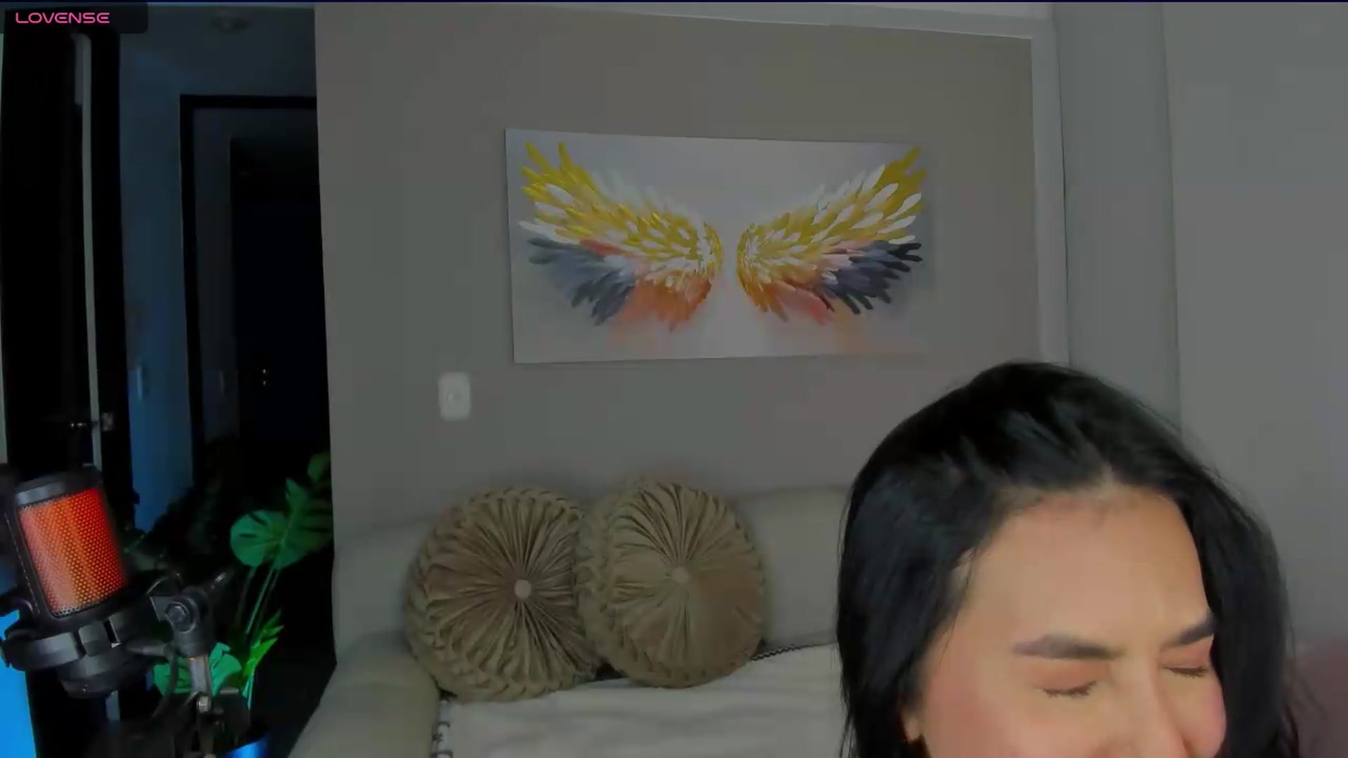 Gallery image thumbnail from Caro_Cano's myfreecams stream on, 06/10/2026, 02:52 image 19 of 20